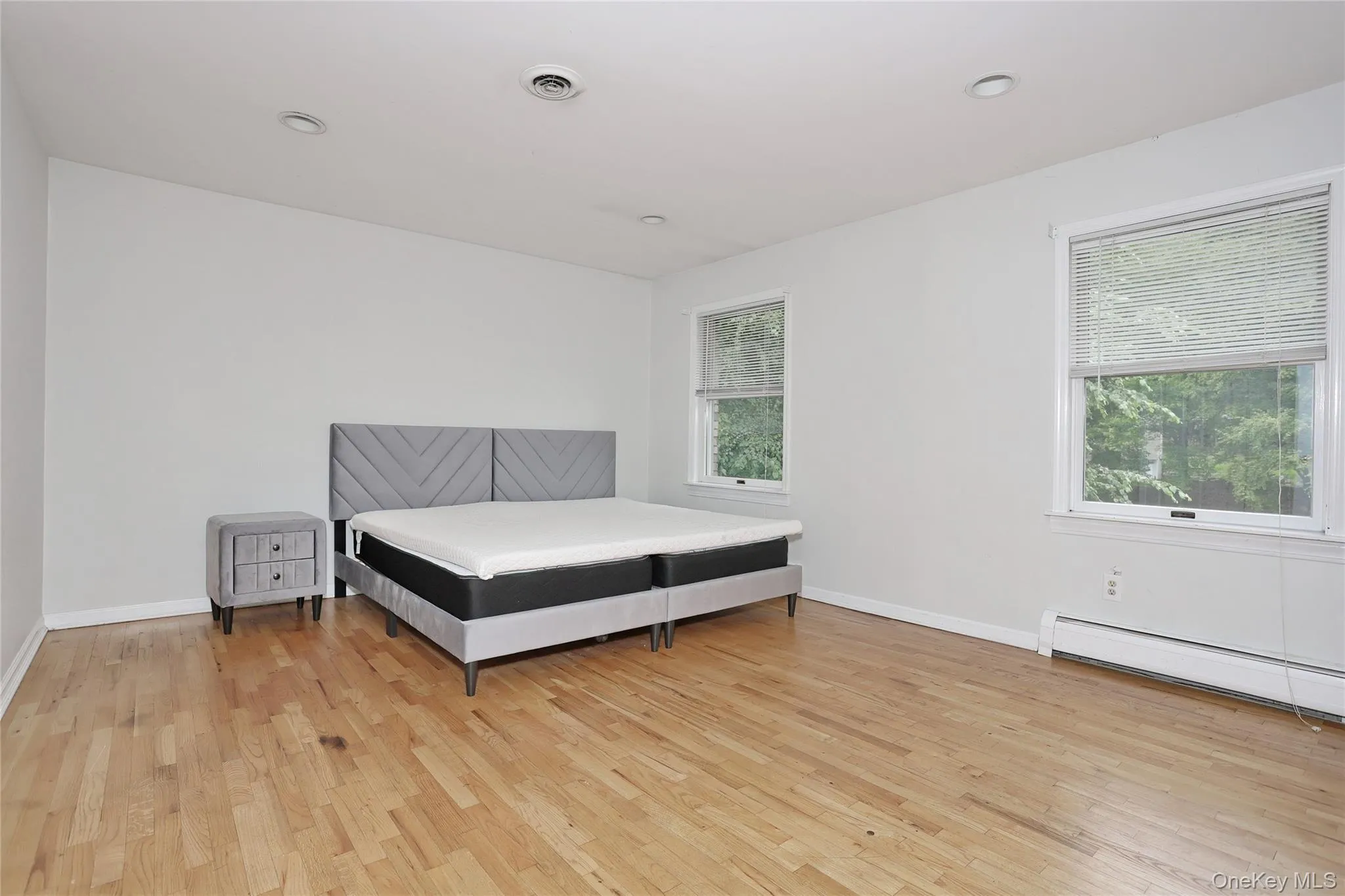 6 Nicole Way, Ramapo, NY, 4 Bedrooms Bedrooms, 10 Rooms Rooms,2 BathroomsBathrooms,Residential,For Rent,Nicole,0,1041516 6 Nicole Way, Ramapo, NY, 4 Bedrooms Bedrooms, 10 Rooms Rooms,2 BathroomsBathrooms,Residential,For Rent,Nicole,0,1041516