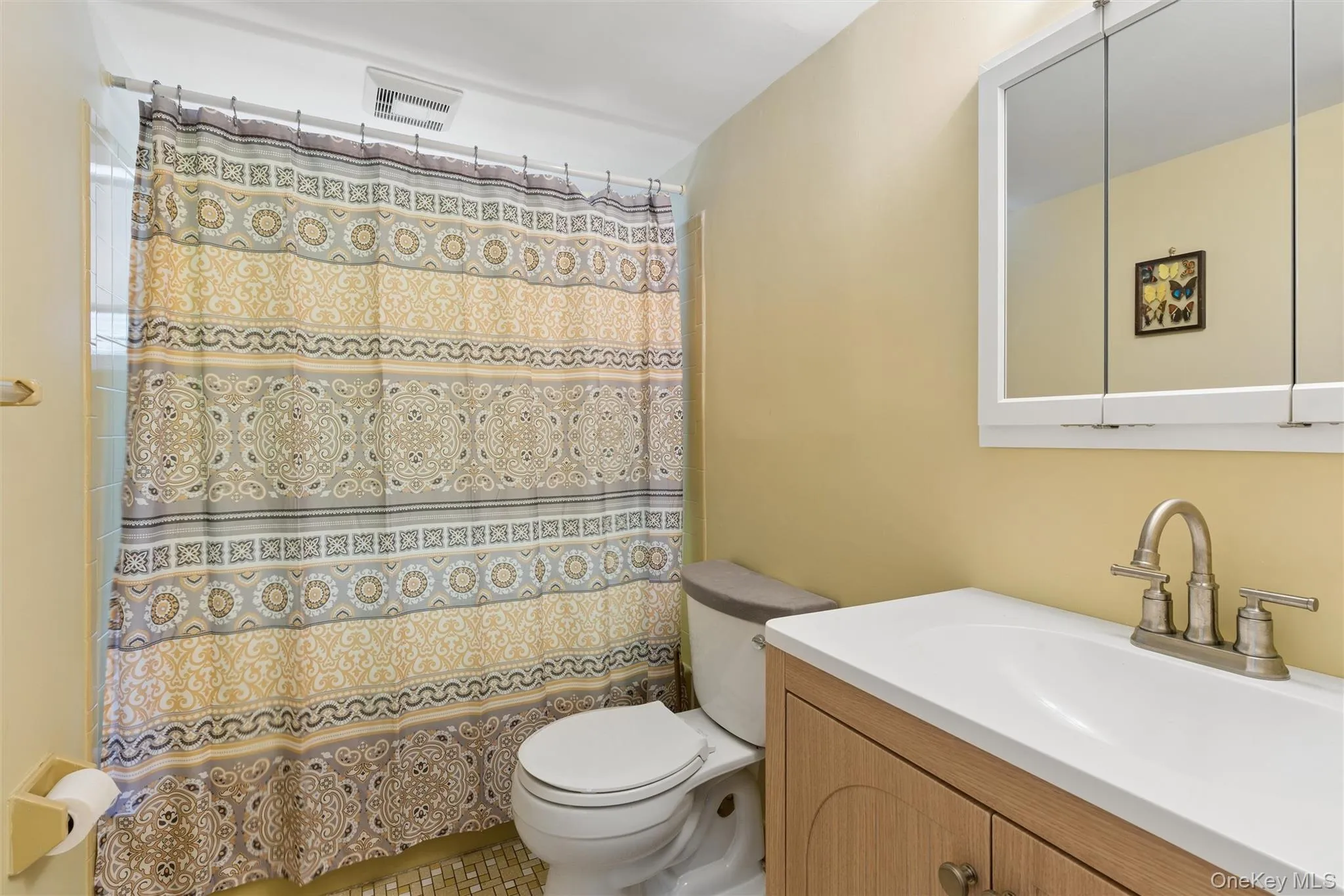 1928 Gormley Avenue, Hempstead, NY, 4 Bedrooms Bedrooms, 8 Rooms Rooms,2 BathroomsBathrooms,Residential,For Rent,Gormley,0,1041517 1928 Gormley Avenue, Hempstead, NY, 4 Bedrooms Bedrooms, 8 Rooms Rooms,2 BathroomsBathrooms,Residential,For Rent,Gormley,0,1041517