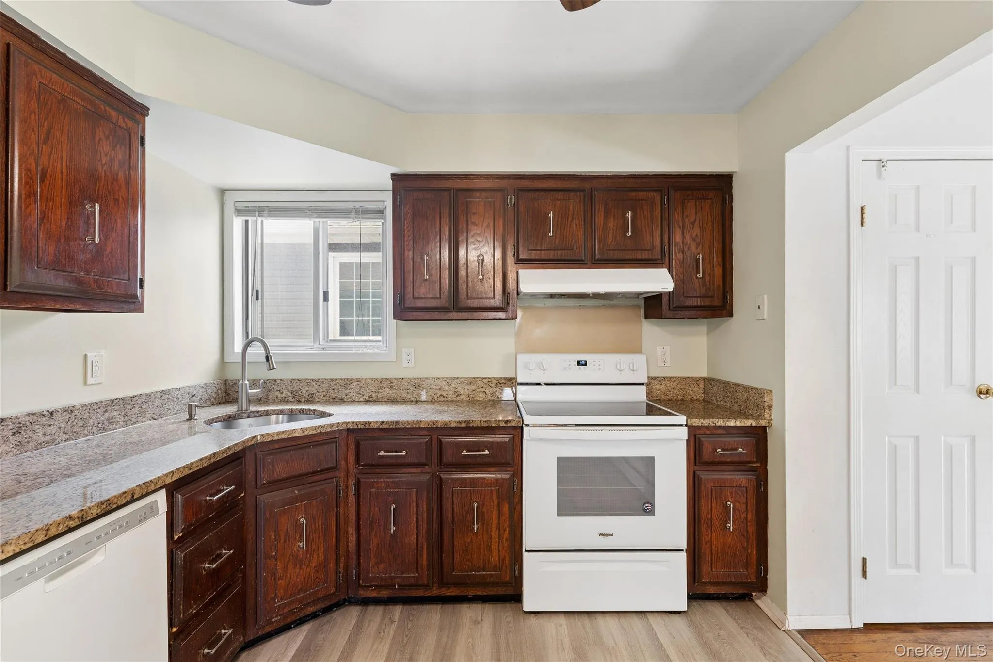 1928 Gormley Avenue, Hempstead, NY, 4 Bedrooms Bedrooms, 8 Rooms Rooms,2 BathroomsBathrooms,Residential,For Rent,Gormley,0,1041517 1928 Gormley Avenue, Hempstead, NY, 4 Bedrooms Bedrooms, 8 Rooms Rooms,2 BathroomsBathrooms,Residential,For Rent,Gormley,0,1041517