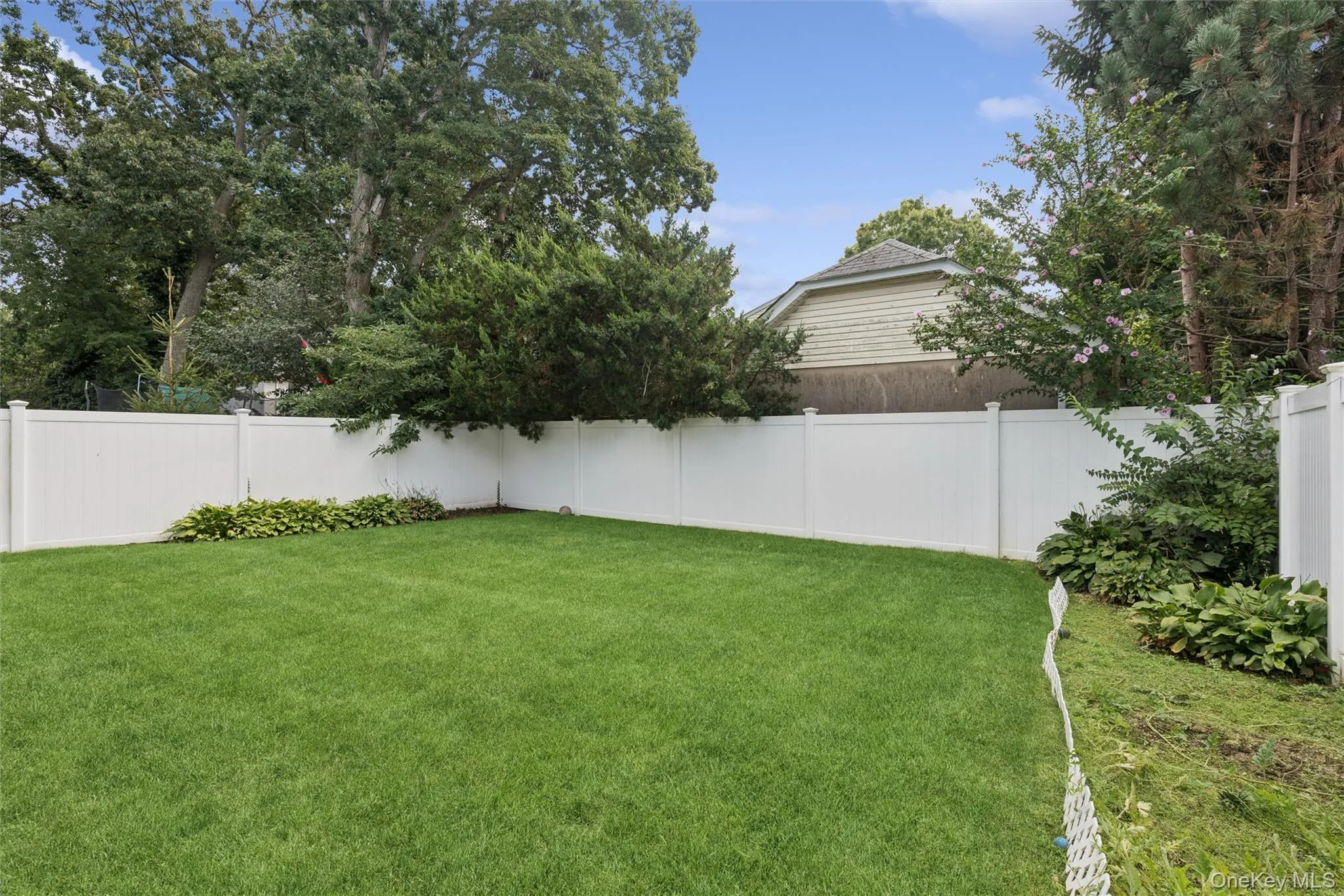 1928 Gormley Avenue, Hempstead, NY, 4 Bedrooms Bedrooms, 8 Rooms Rooms,2 BathroomsBathrooms,Residential,For Rent,Gormley,0,1041517 1928 Gormley Avenue, Hempstead, NY, 4 Bedrooms Bedrooms, 8 Rooms Rooms,2 BathroomsBathrooms,Residential,For Rent,Gormley,0,1041517