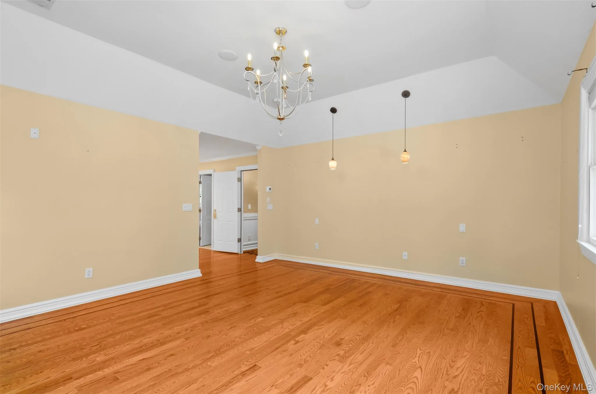 811 Canal Road, Brookhaven, NY, 4 Bedrooms Bedrooms, 9 Rooms Rooms,3 BathroomsBathrooms,Residential,For Rent,Canal,0,1041520 811 Canal Road, Brookhaven, NY, 4 Bedrooms Bedrooms, 9 Rooms Rooms,3 BathroomsBathrooms,Residential,For Rent,Canal,0,1041520