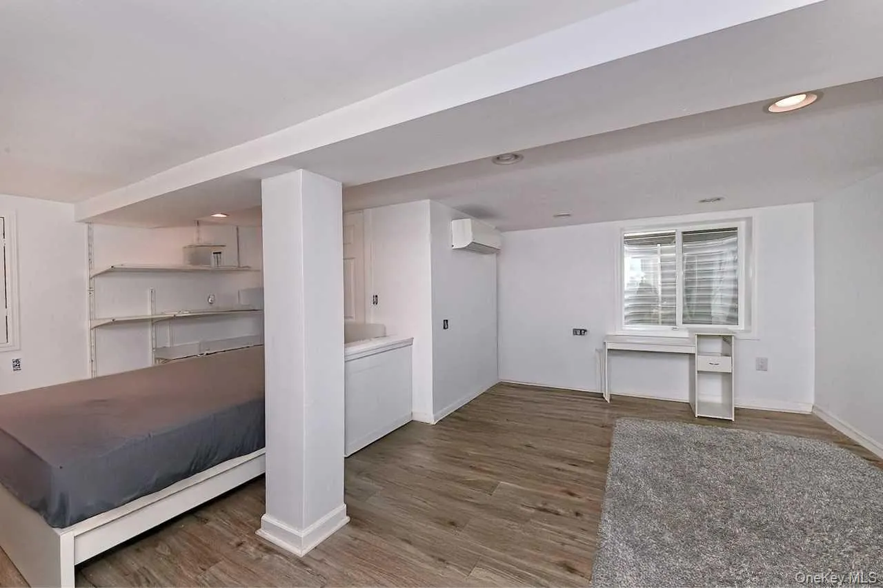102 Roxbury Road, Hempstead, NY, 4 Bedrooms Bedrooms, 7 Rooms Rooms,2 BathroomsBathrooms,Residential,For Rent,Roxbury,0,1041521 102 Roxbury Road, Hempstead, NY, 4 Bedrooms Bedrooms, 7 Rooms Rooms,2 BathroomsBathrooms,Residential,For Rent,Roxbury,0,1041521