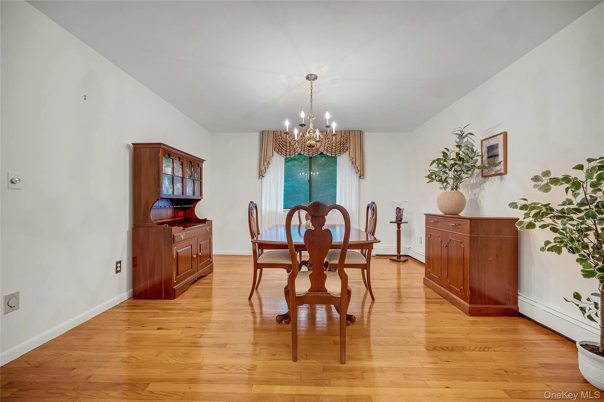 44 Hillside Lane, New Rochelle, NY, 4 Bedrooms Bedrooms, 8 Rooms Rooms,2 BathroomsBathrooms,Residential,For Rent,Hillside,0,1041525 44 Hillside Lane, New Rochelle, NY, 4 Bedrooms Bedrooms, 8 Rooms Rooms,2 BathroomsBathrooms,Residential,For Rent,Hillside,0,1041525