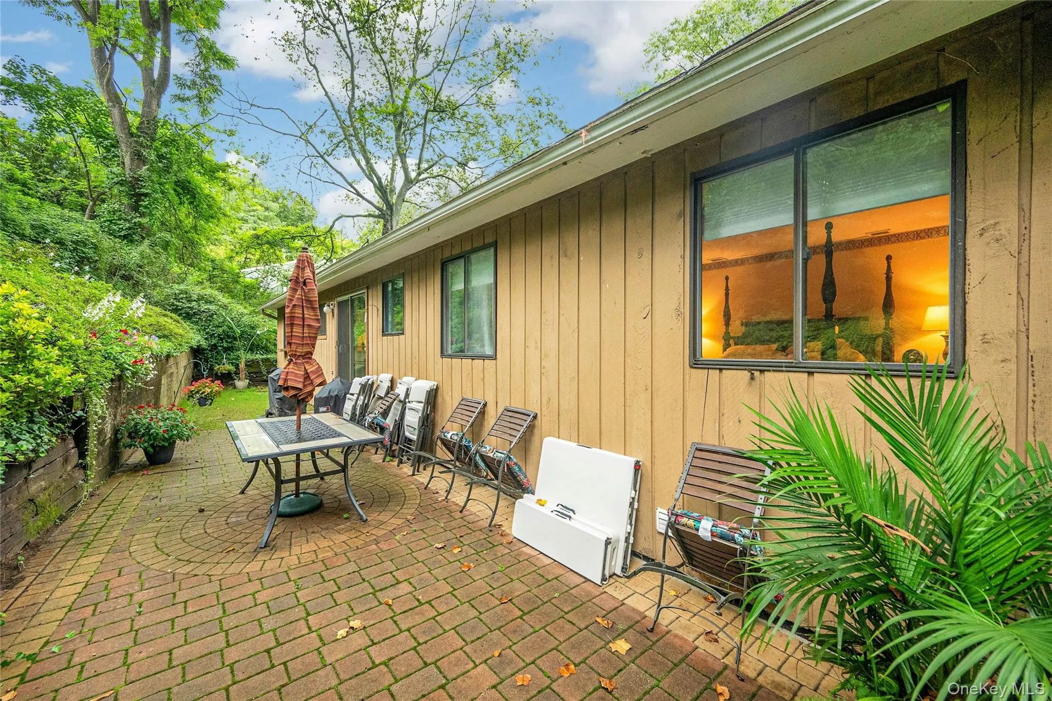44 Hillside Lane, New Rochelle, NY, 4 Bedrooms Bedrooms, 8 Rooms Rooms,2 BathroomsBathrooms,Residential,For Rent,Hillside,0,1041525 44 Hillside Lane, New Rochelle, NY, 4 Bedrooms Bedrooms, 8 Rooms Rooms,2 BathroomsBathrooms,Residential,For Rent,Hillside,0,1041525
