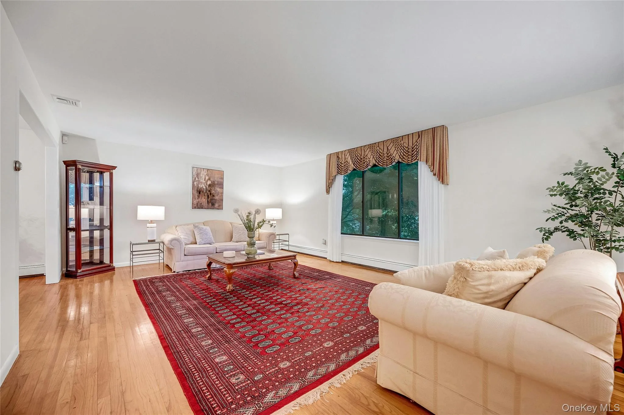 44 Hillside Lane, New Rochelle, NY, 4 Bedrooms Bedrooms, 8 Rooms Rooms,2 BathroomsBathrooms,Residential,For Rent,Hillside,0,1041525 44 Hillside Lane, New Rochelle, NY, 4 Bedrooms Bedrooms, 8 Rooms Rooms,2 BathroomsBathrooms,Residential,For Rent,Hillside,0,1041525