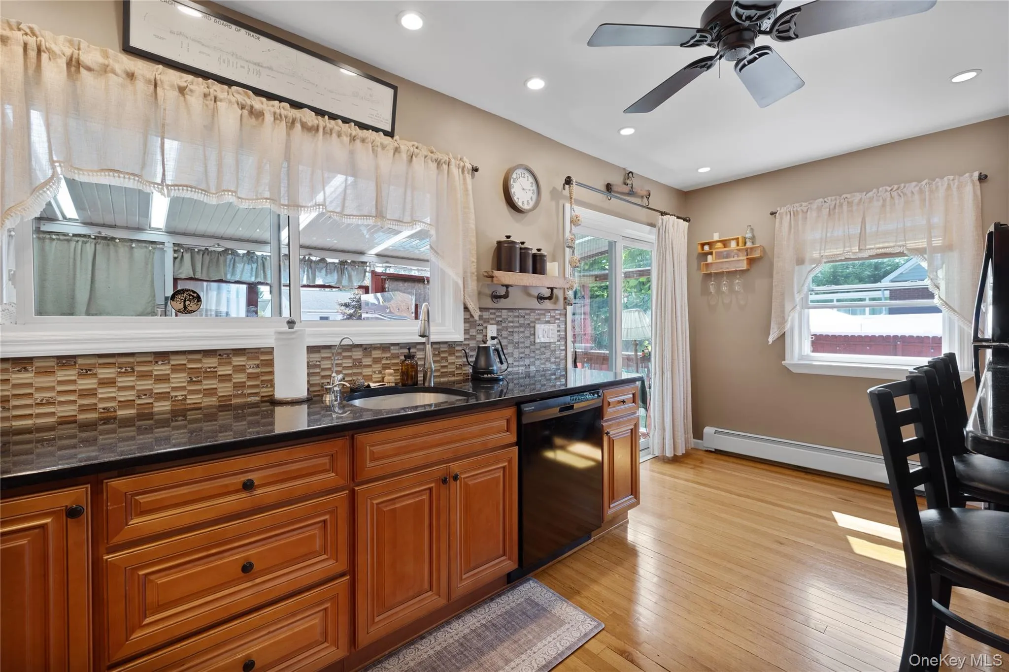 733 9th Street, West Babylon, NY, 4 Bedrooms Bedrooms, 7 Rooms Rooms,2 BathroomsBathrooms,Residential,For Rent,9th,0,1041530 733 9th Street, West Babylon, NY, 4 Bedrooms Bedrooms, 7 Rooms Rooms,2 BathroomsBathrooms,Residential,For Rent,9th,0,1041530