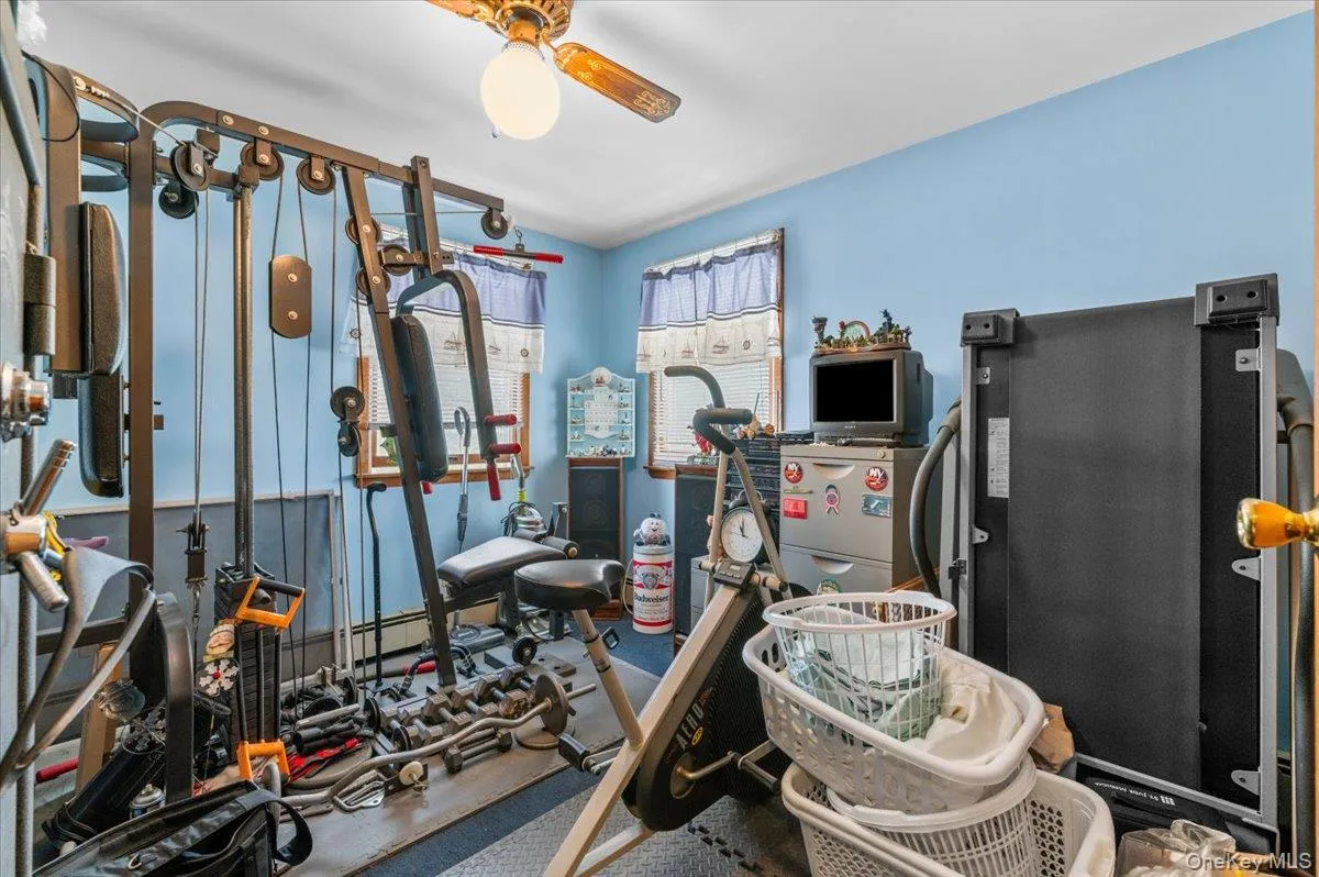 10 Enness Avenue, Oyster Bay, NY, 4 Bedrooms Bedrooms, 8 Rooms Rooms,3 BathroomsBathrooms,Residential,For Rent,Enness,0,1041531 10 Enness Avenue, Oyster Bay, NY, 4 Bedrooms Bedrooms, 8 Rooms Rooms,3 BathroomsBathrooms,Residential,For Rent,Enness,0,1041531
