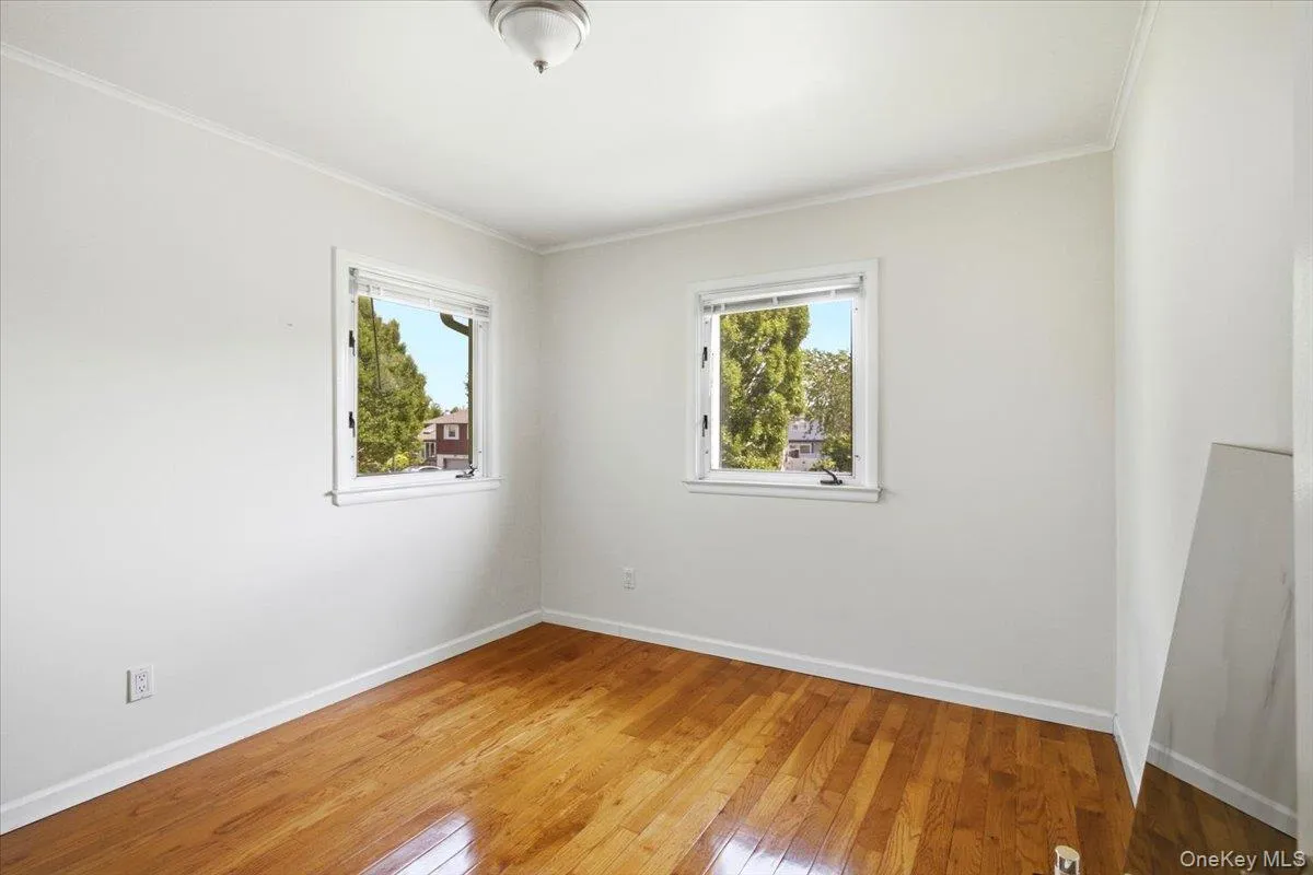 52 blanche, Oyster Bay, NY, 3 Bedrooms Bedrooms, 5 Rooms Rooms,3 BathroomsBathrooms,Residential,For Rent,blanche,0,1041532 52 blanche, Oyster Bay, NY, 3 Bedrooms Bedrooms, 5 Rooms Rooms,3 BathroomsBathrooms,Residential,For Rent,blanche,0,1041532