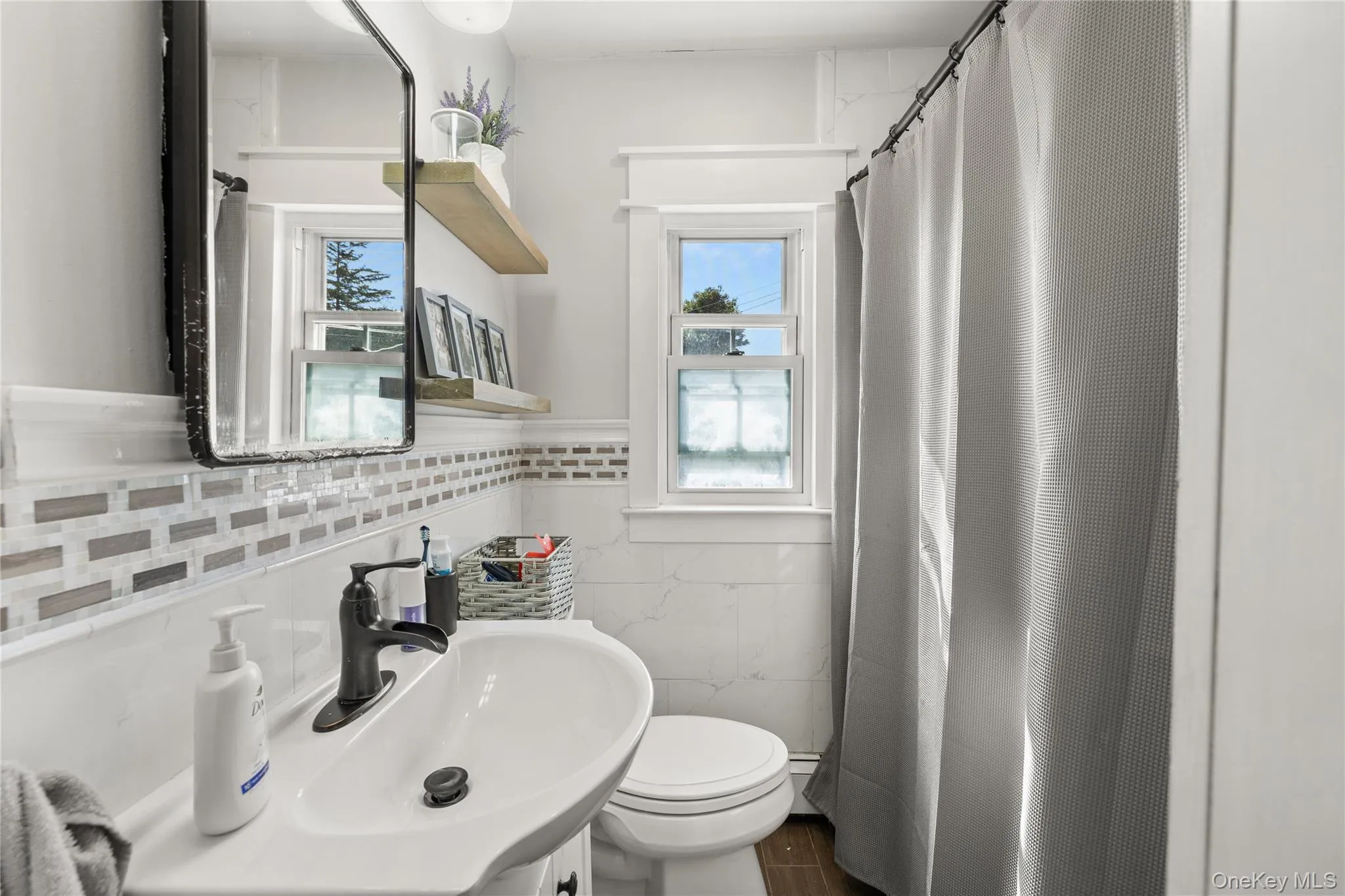 1967 Oakland Avenue, Hempstead, NY, 3 Bedrooms Bedrooms, 9 Rooms Rooms,3 BathroomsBathrooms,Residential,For Rent,Oakland,0,1041534 1967 Oakland Avenue, Hempstead, NY, 3 Bedrooms Bedrooms, 9 Rooms Rooms,3 BathroomsBathrooms,Residential,For Rent,Oakland,0,1041534