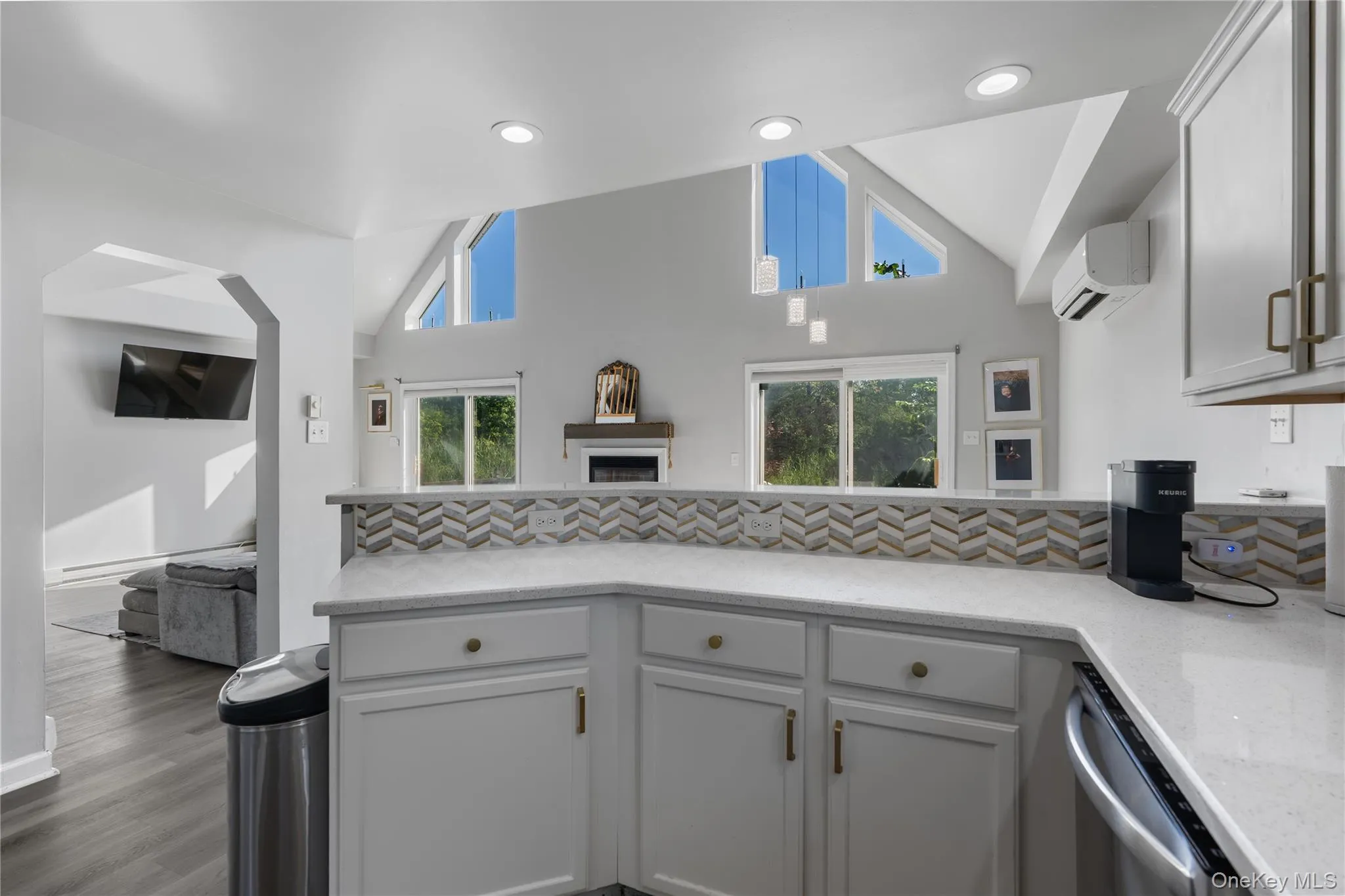 2258 Sleepy Hollow Road, Coxsackie, NY, 3 Bedrooms Bedrooms, 7 Rooms Rooms,3 BathroomsBathrooms,Residential,For Rent,Sleepy Hollow,0,1041535 2258 Sleepy Hollow Road, Coxsackie, NY, 3 Bedrooms Bedrooms, 7 Rooms Rooms,3 BathroomsBathrooms,Residential,For Rent,Sleepy Hollow,0,1041535