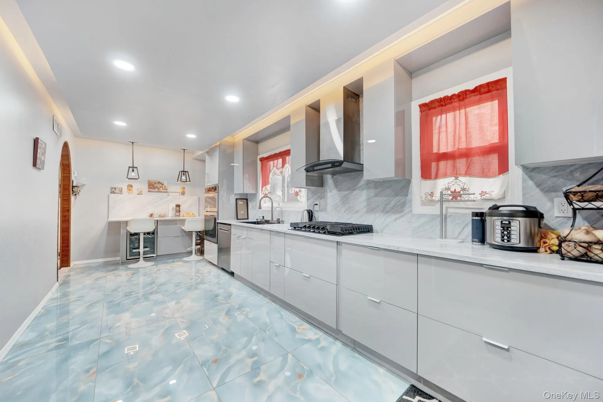 19014 Haywood Road, New York, NY, 6 Bedrooms Bedrooms, 12 Rooms Rooms,4 BathroomsBathrooms,Residential,For Rent,Haywood,0,1041537 19014 Haywood Road, New York, NY, 6 Bedrooms Bedrooms, 12 Rooms Rooms,4 BathroomsBathrooms,Residential,For Rent,Haywood,0,1041537