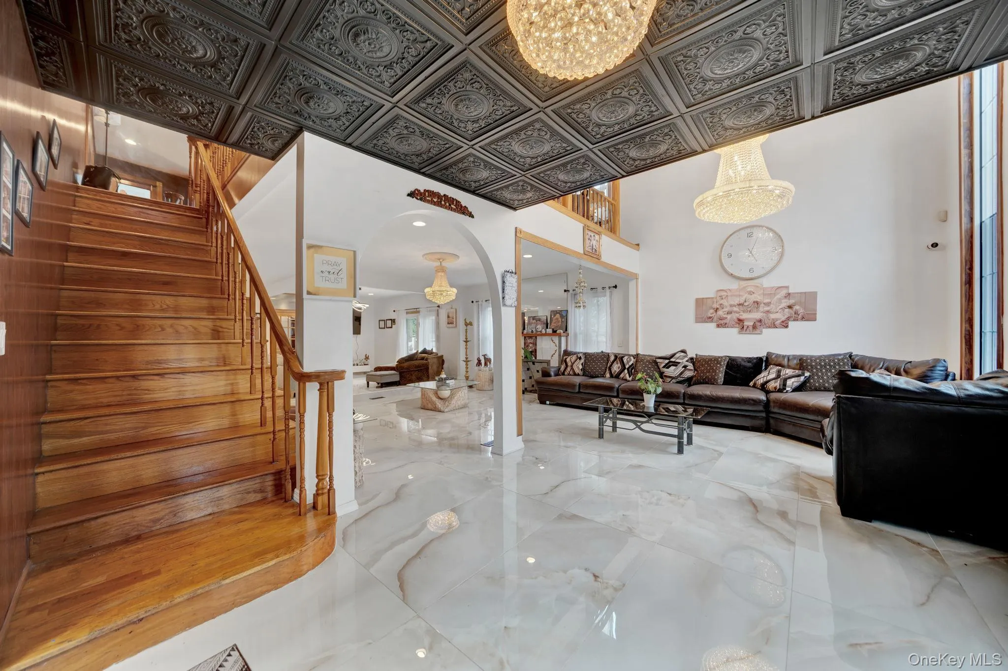 19014 Haywood Road, New York, NY, 6 Bedrooms Bedrooms, 12 Rooms Rooms,4 BathroomsBathrooms,Residential,For Rent,Haywood,0,1041537 19014 Haywood Road, New York, NY, 6 Bedrooms Bedrooms, 12 Rooms Rooms,4 BathroomsBathrooms,Residential,For Rent,Haywood,0,1041537