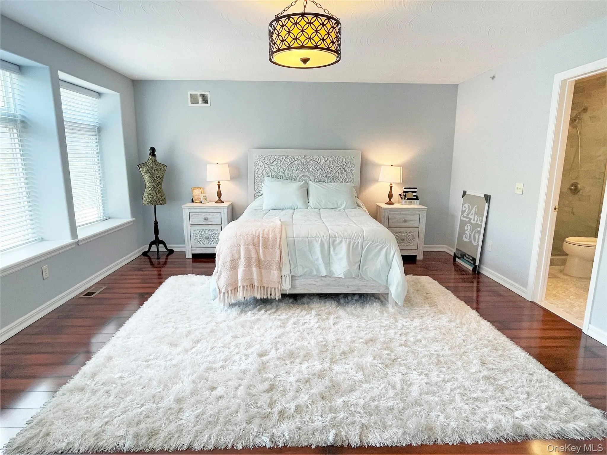 245 Beach Breeze Lane, New York, NY, 3 Bedrooms Bedrooms, 6 Rooms Rooms,2 BathroomsBathrooms,Residential Lease,For Rent,Beach Breeze,0,1041539 245 Beach Breeze Lane, New York, NY, 3 Bedrooms Bedrooms, 6 Rooms Rooms,2 BathroomsBathrooms,Residential Lease,For Rent,Beach Breeze,0,1041539