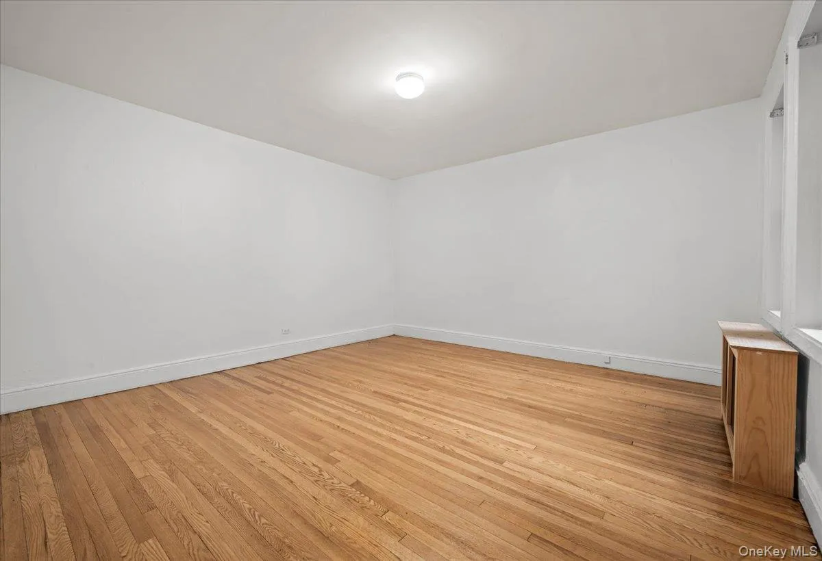 20 William Street, Mount Vernon, NY, 1 Bedroom Bedrooms, 4 Rooms Rooms,1 BathroomBathrooms,Residential,For Rent,William,0,1041540 20 William Street, Mount Vernon, NY, 1 Bedroom Bedrooms, 4 Rooms Rooms,1 BathroomBathrooms,Residential,For Rent,William,0,1041540