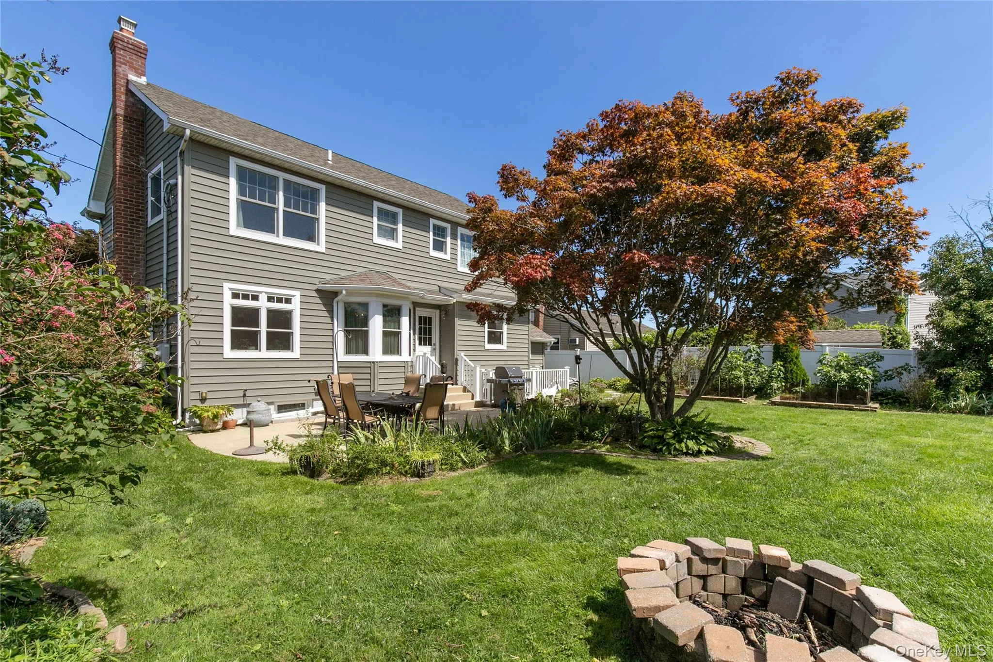 25 Bentley Road, Oyster Bay, NY, 3 Bedrooms Bedrooms, 8 Rooms Rooms,3 BathroomsBathrooms,Residential,For Rent,Bentley,0,1041543 25 Bentley Road, Oyster Bay, NY, 3 Bedrooms Bedrooms, 8 Rooms Rooms,3 BathroomsBathrooms,Residential,For Rent,Bentley,0,1041543