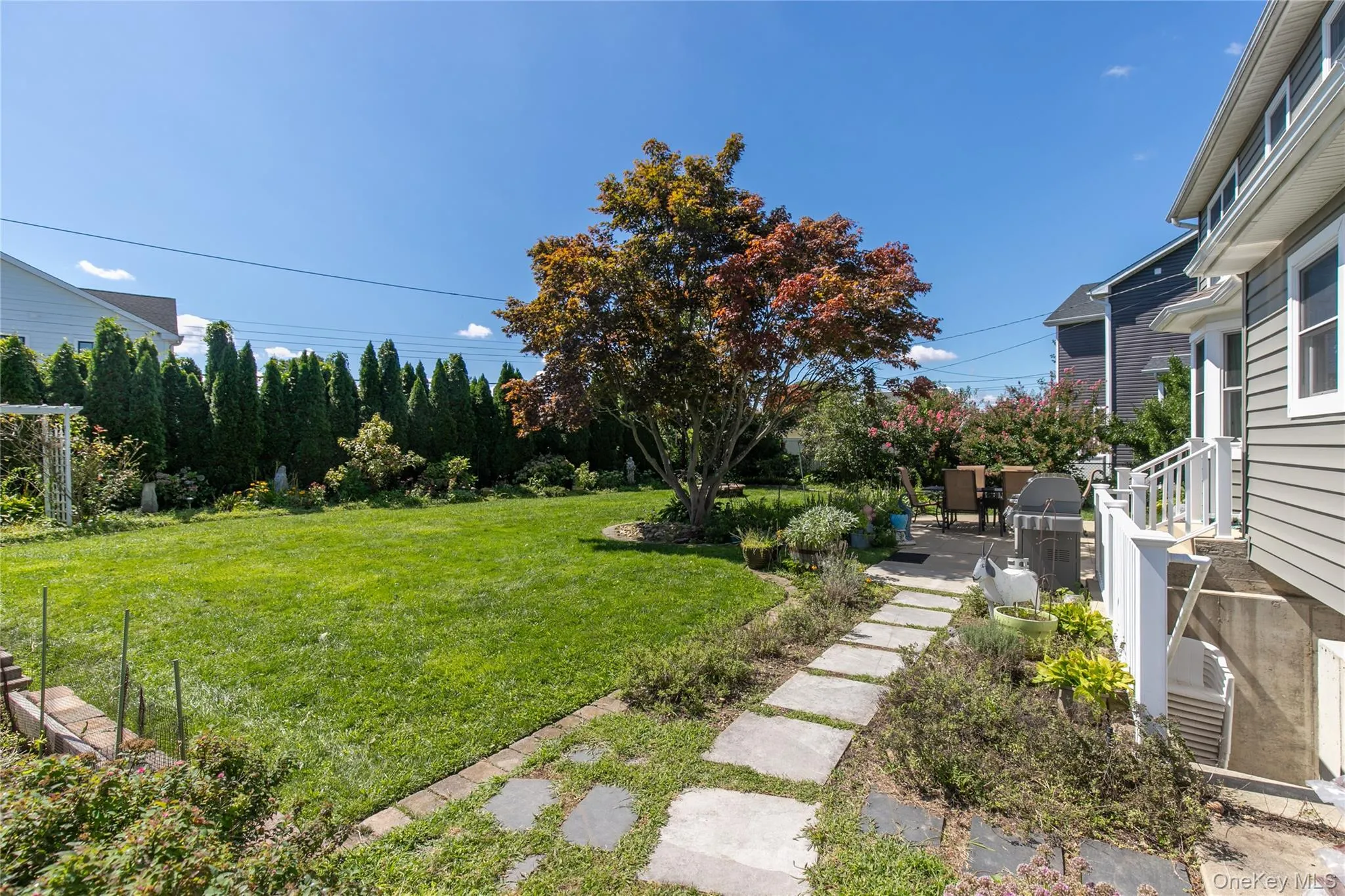 25 Bentley Road, Oyster Bay, NY, 3 Bedrooms Bedrooms, 8 Rooms Rooms,3 BathroomsBathrooms,Residential,For Rent,Bentley,0,1041543 25 Bentley Road, Oyster Bay, NY, 3 Bedrooms Bedrooms, 8 Rooms Rooms,3 BathroomsBathrooms,Residential,For Rent,Bentley,0,1041543