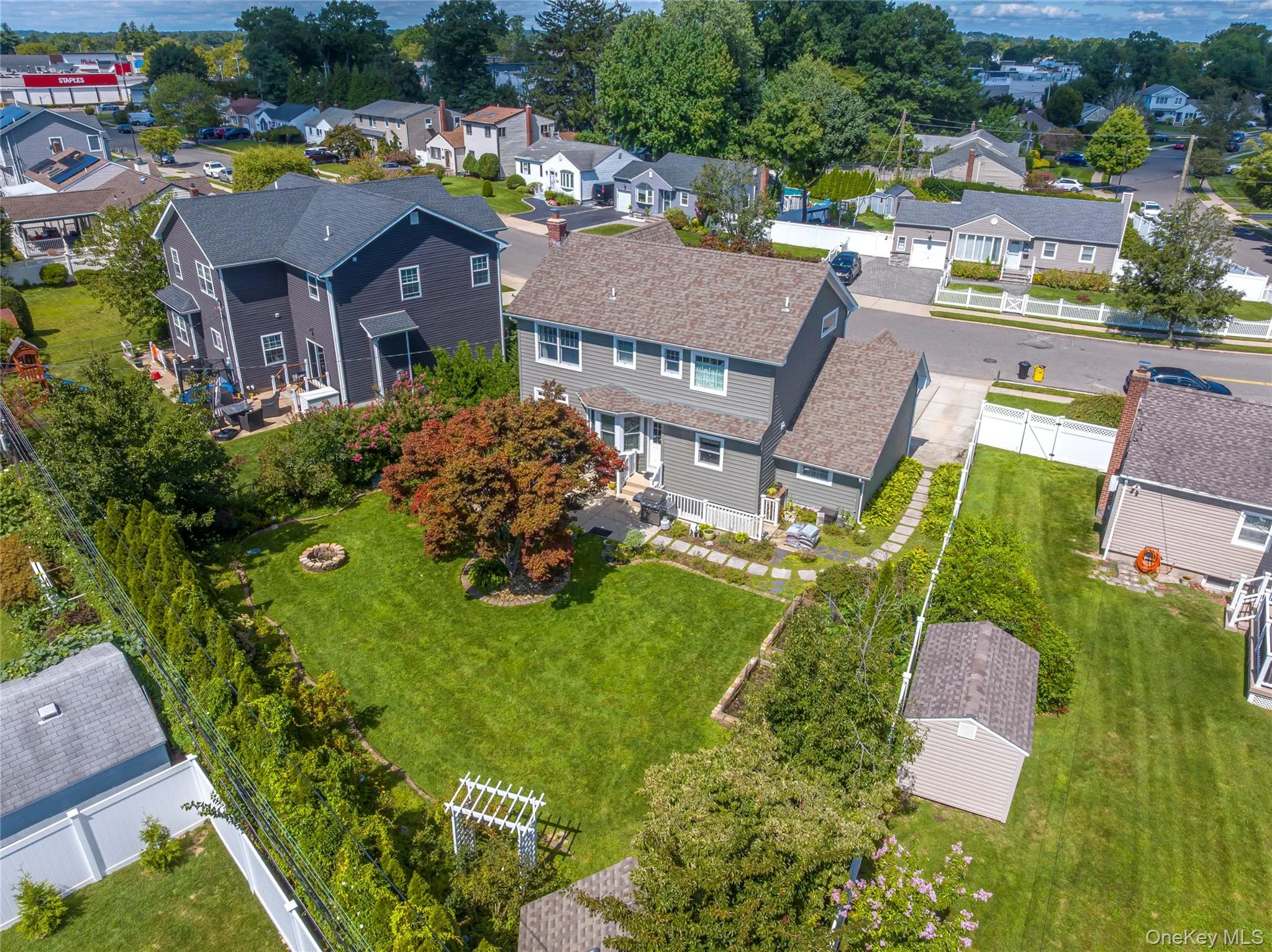 25 Bentley Road, Oyster Bay, NY, 3 Bedrooms Bedrooms, 8 Rooms Rooms,3 BathroomsBathrooms,Residential,For Rent,Bentley,0,1041543 25 Bentley Road, Oyster Bay, NY, 3 Bedrooms Bedrooms, 8 Rooms Rooms,3 BathroomsBathrooms,Residential,For Rent,Bentley,0,1041543