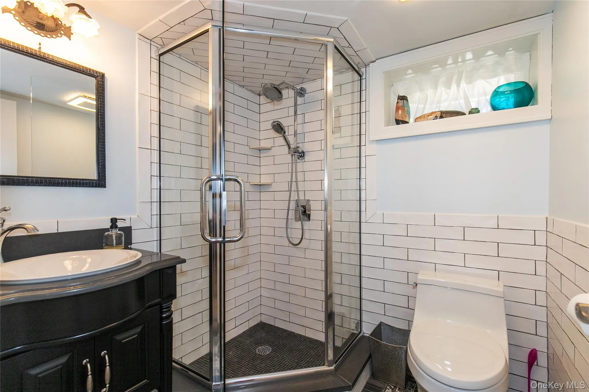 25 Bentley Road, Oyster Bay, NY, 3 Bedrooms Bedrooms, 8 Rooms Rooms,3 BathroomsBathrooms,Residential,For Rent,Bentley,0,1041543 25 Bentley Road, Oyster Bay, NY, 3 Bedrooms Bedrooms, 8 Rooms Rooms,3 BathroomsBathrooms,Residential,For Rent,Bentley,0,1041543