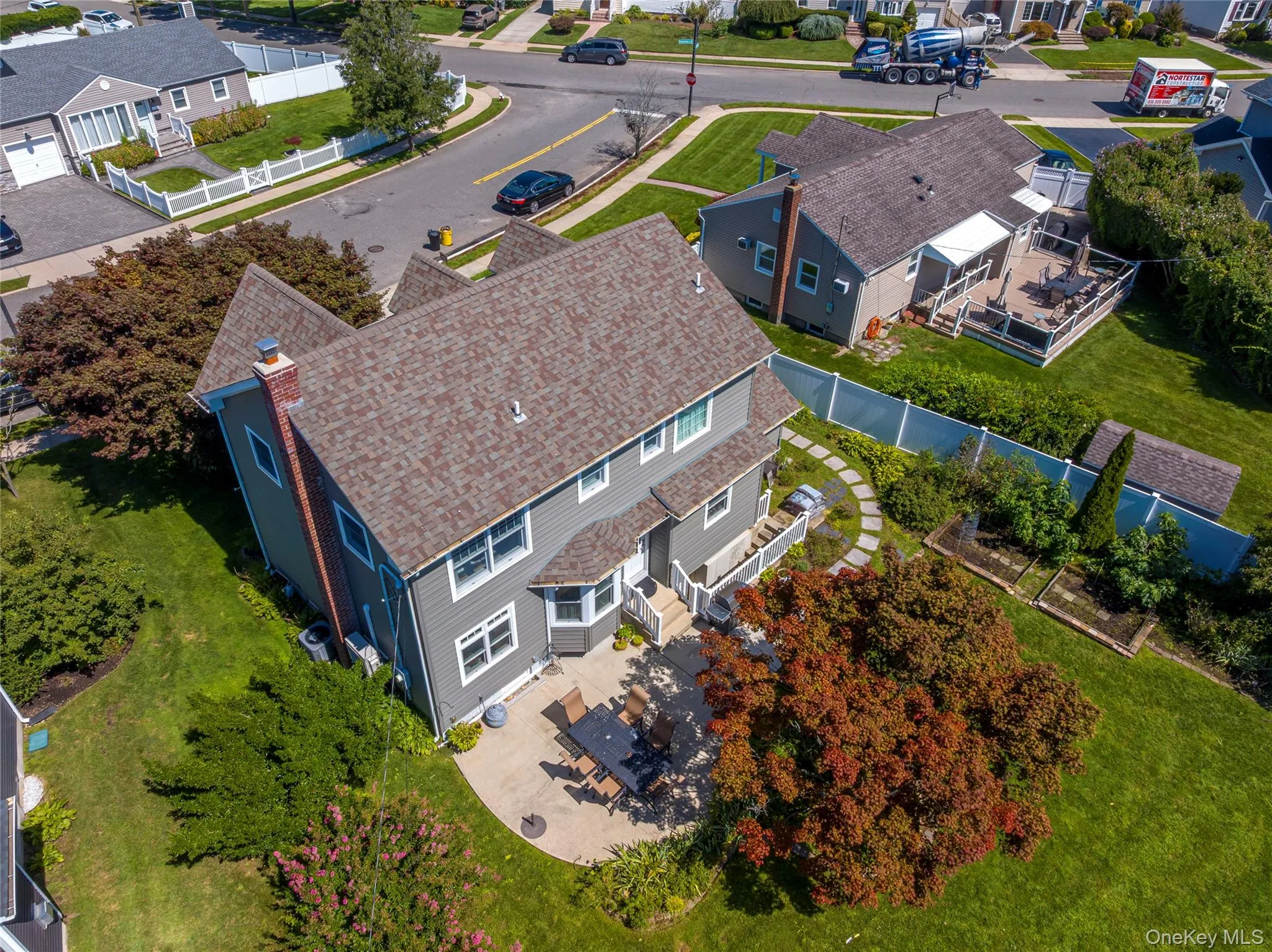 25 Bentley Road, Oyster Bay, NY, 3 Bedrooms Bedrooms, 8 Rooms Rooms,3 BathroomsBathrooms,Residential,For Rent,Bentley,0,1041543 25 Bentley Road, Oyster Bay, NY, 3 Bedrooms Bedrooms, 8 Rooms Rooms,3 BathroomsBathrooms,Residential,For Rent,Bentley,0,1041543