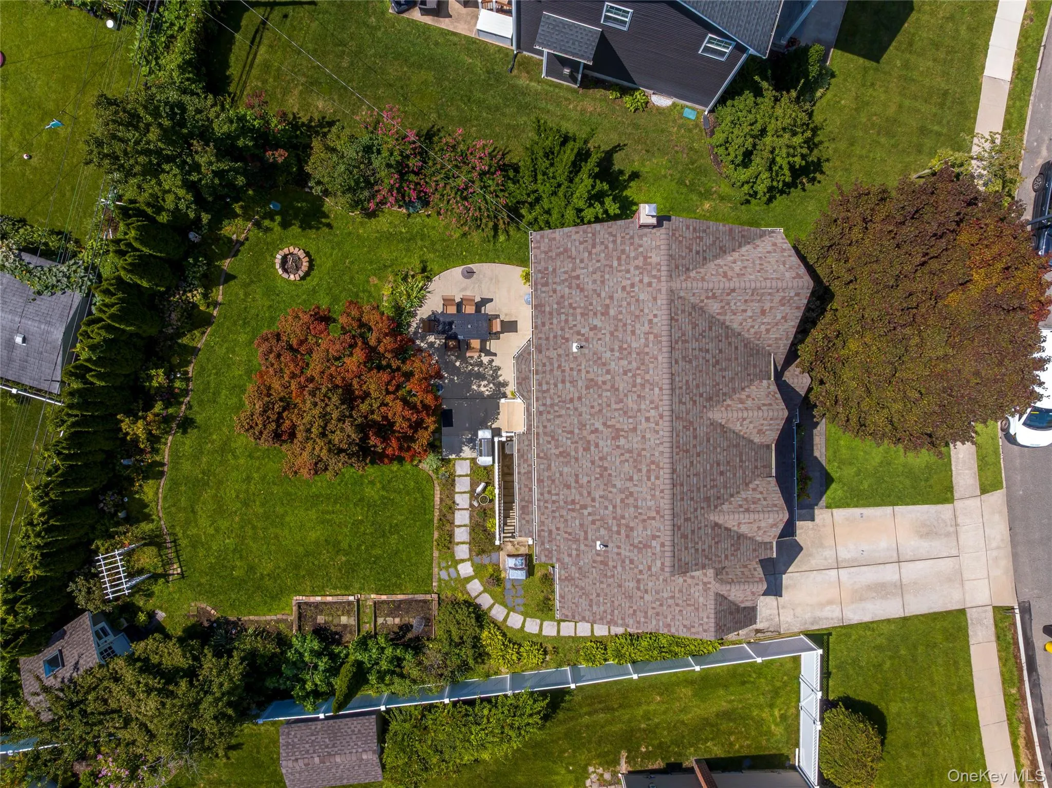 25 Bentley Road, Oyster Bay, NY, 3 Bedrooms Bedrooms, 8 Rooms Rooms,3 BathroomsBathrooms,Residential,For Rent,Bentley,0,1041543 25 Bentley Road, Oyster Bay, NY, 3 Bedrooms Bedrooms, 8 Rooms Rooms,3 BathroomsBathrooms,Residential,For Rent,Bentley,0,1041543