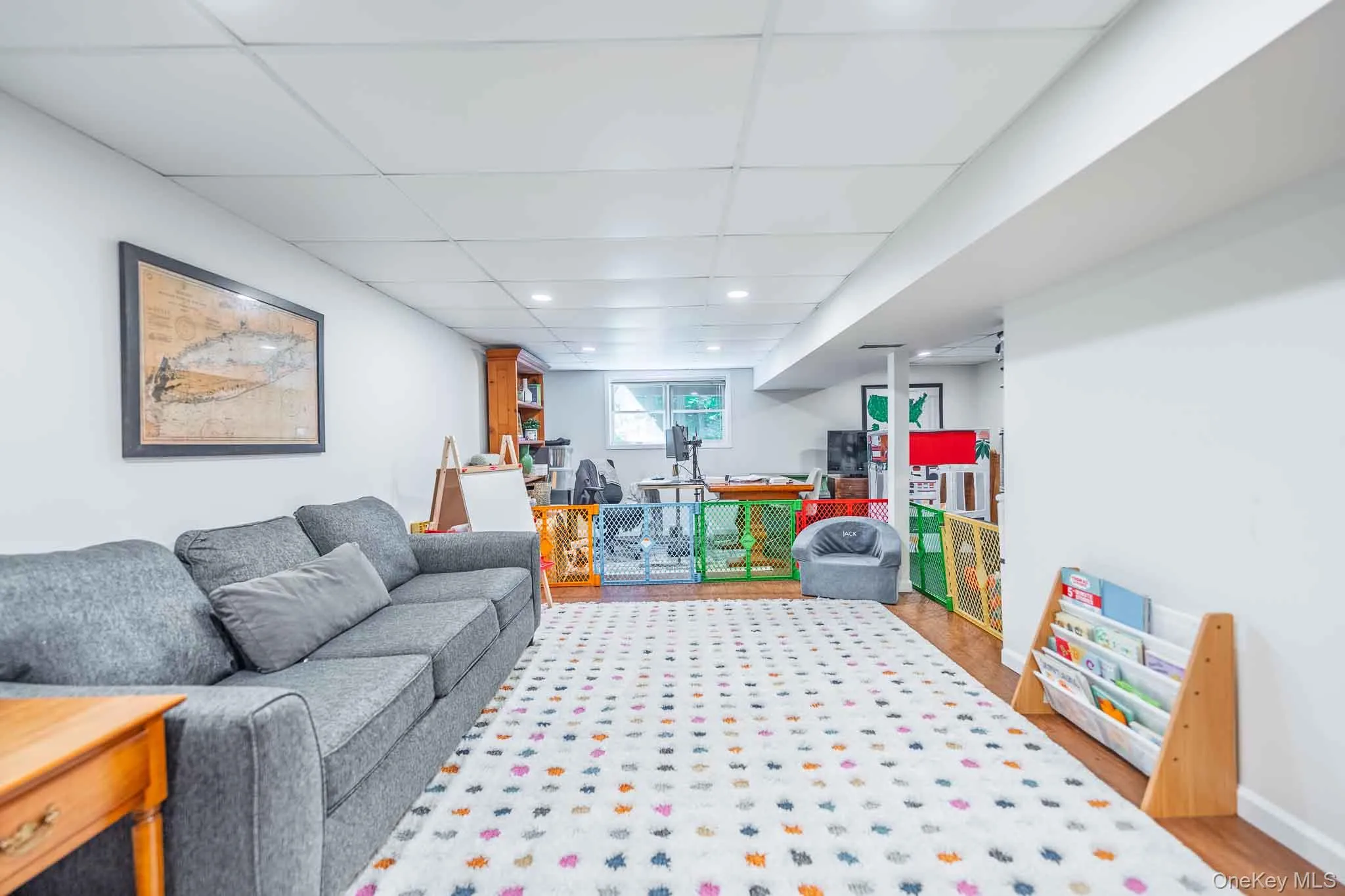 16 Pine Street, Huntington, NY, 2 Bedrooms Bedrooms, 5 Rooms Rooms,2 BathroomsBathrooms,Residential Lease,For Rent,Pine,0,1041545 16 Pine Street, Huntington, NY, 2 Bedrooms Bedrooms, 5 Rooms Rooms,2 BathroomsBathrooms,Residential Lease,For Rent,Pine,0,1041545