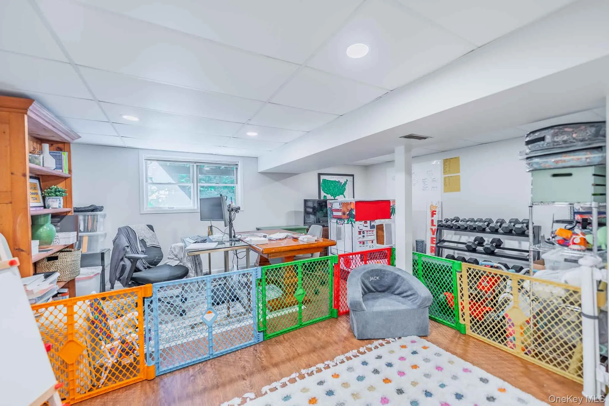 16 Pine Street, Huntington, NY, 2 Bedrooms Bedrooms, 5 Rooms Rooms,2 BathroomsBathrooms,Residential Lease,For Rent,Pine,0,1041545 16 Pine Street, Huntington, NY, 2 Bedrooms Bedrooms, 5 Rooms Rooms,2 BathroomsBathrooms,Residential Lease,For Rent,Pine,0,1041545