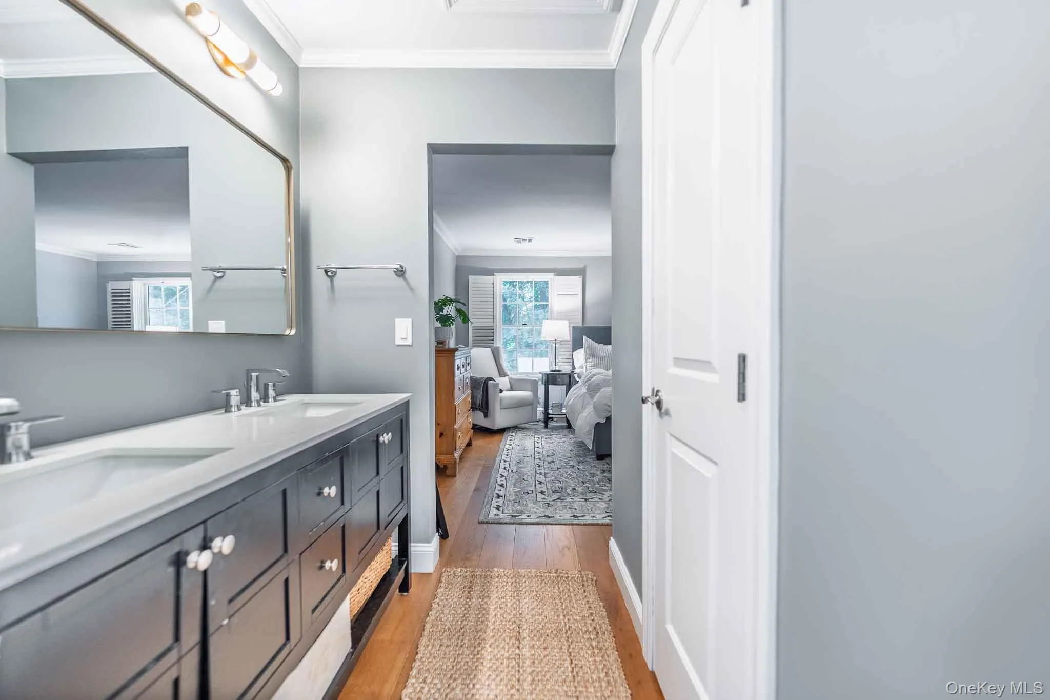 16 Pine Street, Huntington, NY, 2 Bedrooms Bedrooms, 5 Rooms Rooms,2 BathroomsBathrooms,Residential Lease,For Rent,Pine,0,1041545 16 Pine Street, Huntington, NY, 2 Bedrooms Bedrooms, 5 Rooms Rooms,2 BathroomsBathrooms,Residential Lease,For Rent,Pine,0,1041545