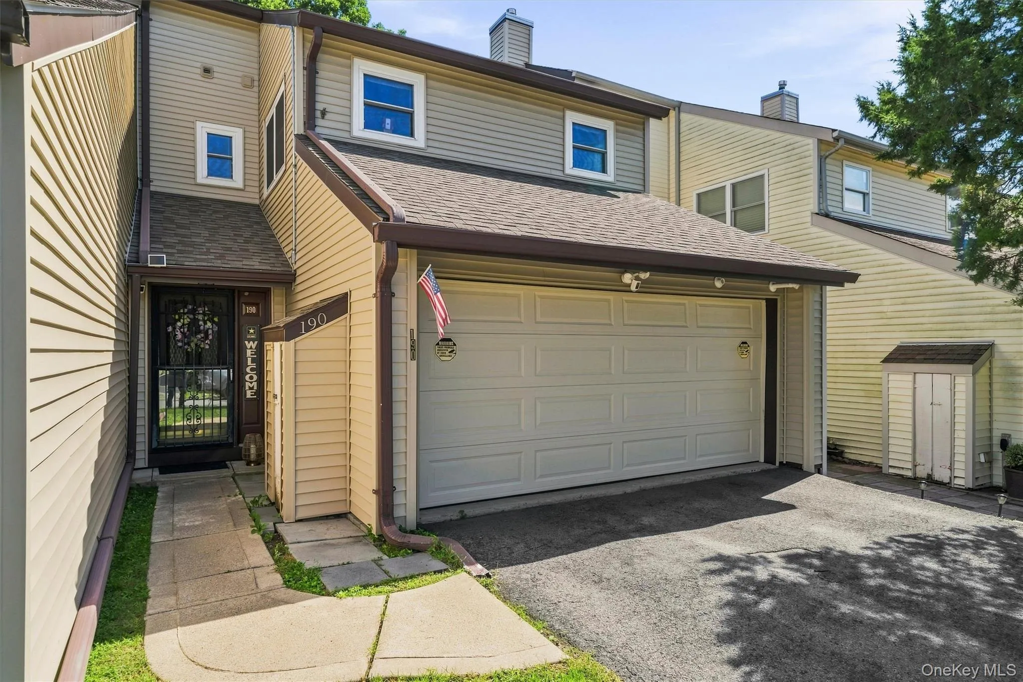 190 Country Club Drive, Warwick (town), NY, 3 Bedrooms Bedrooms, 9 Rooms Rooms,2 BathroomsBathrooms,Residential,For Rent,Country Club,0,1041551 190 Country Club Drive, Warwick (town), NY, 3 Bedrooms Bedrooms, 9 Rooms Rooms,2 BathroomsBathrooms,Residential,For Rent,Country Club,0,1041551