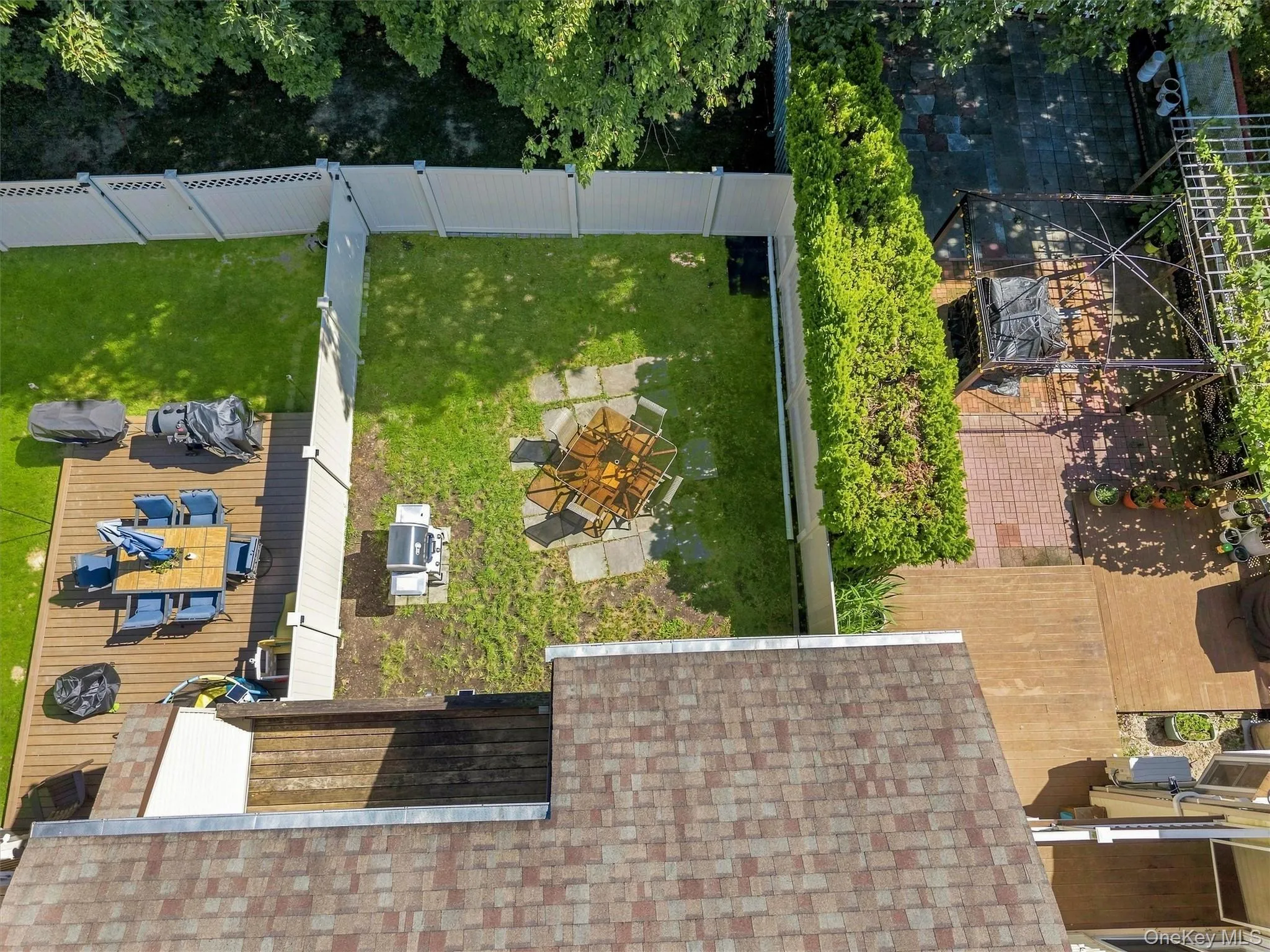 190 Country Club Drive, Warwick (town), NY, 3 Bedrooms Bedrooms, 9 Rooms Rooms,2 BathroomsBathrooms,Residential,For Rent,Country Club,0,1041551 190 Country Club Drive, Warwick (town), NY, 3 Bedrooms Bedrooms, 9 Rooms Rooms,2 BathroomsBathrooms,Residential,For Rent,Country Club,0,1041551