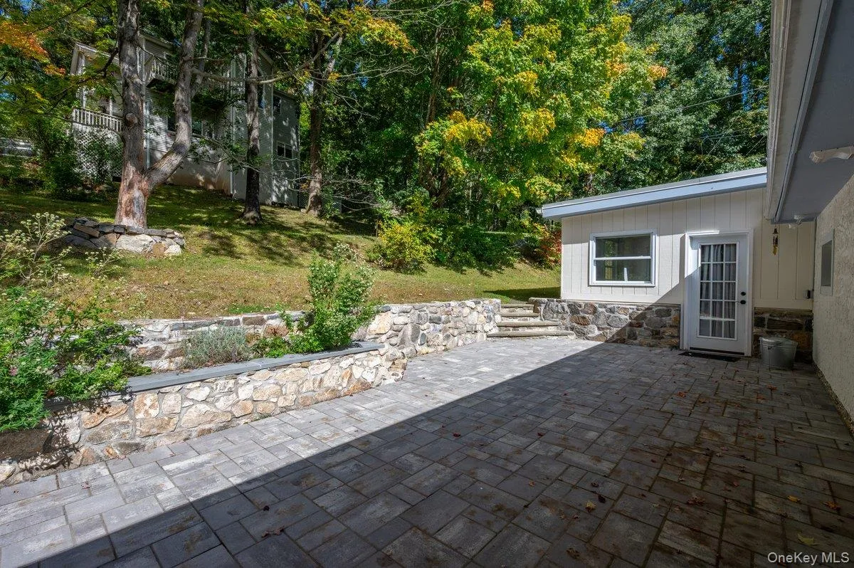 18 Blueberry Hill Road, Carmel, NY, 3 Bedrooms Bedrooms, 3 Rooms Rooms,1 BathroomBathrooms,Residential,For Rent,Blueberry Hill,0,1041553 18 Blueberry Hill Road, Carmel, NY, 3 Bedrooms Bedrooms, 3 Rooms Rooms,1 BathroomBathrooms,Residential,For Rent,Blueberry Hill,0,1041553