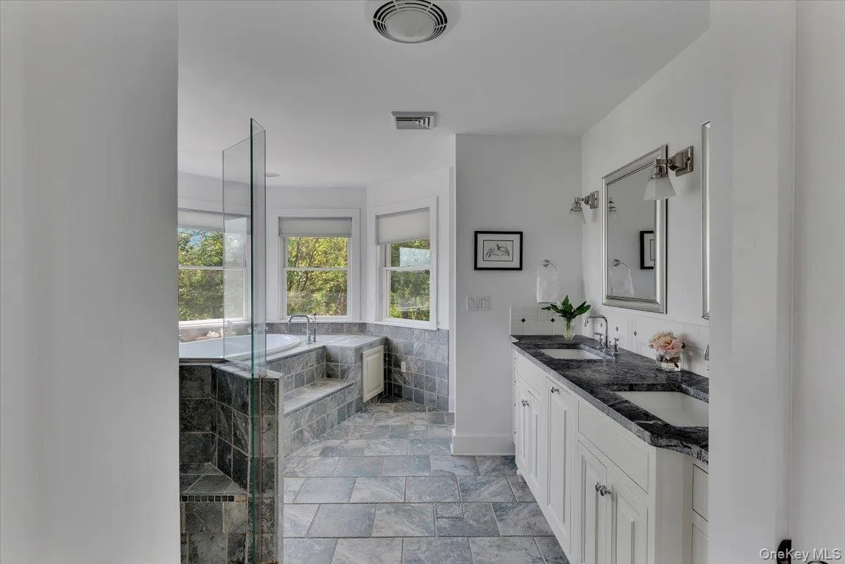 248 Van Wies Point Road, Bethlehem, NY, 4 Bedrooms Bedrooms, 12 Rooms Rooms,4 BathroomsBathrooms,Residential,For Rent,Van Wies Point,0,1041558 248 Van Wies Point Road, Bethlehem, NY, 4 Bedrooms Bedrooms, 12 Rooms Rooms,4 BathroomsBathrooms,Residential,For Rent,Van Wies Point,0,1041558