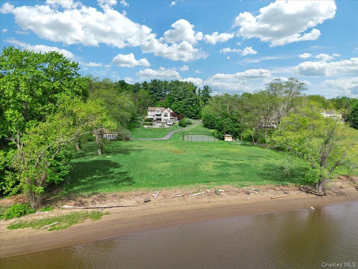 248 Van Wies Point Road, Bethlehem, NY, 4 Bedrooms Bedrooms, 12 Rooms Rooms,4 BathroomsBathrooms,Residential,For Rent,Van Wies Point,0,1041558 248 Van Wies Point Road, Bethlehem, NY, 4 Bedrooms Bedrooms, 12 Rooms Rooms,4 BathroomsBathrooms,Residential,For Rent,Van Wies Point,0,1041558