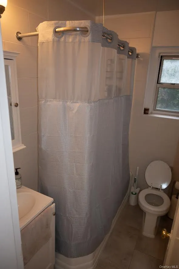 5444 Arlington Avenue, New York, NY, 1 Bedroom Bedrooms, 3 Rooms Rooms,1 BathroomBathrooms,Residential,For Rent,Arlington,0,1041560 5444 Arlington Avenue, New York, NY, 1 Bedroom Bedrooms, 3 Rooms Rooms,1 BathroomBathrooms,Residential,For Rent,Arlington,0,1041560