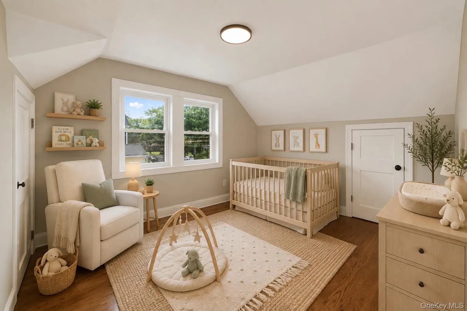 203 Massachusetts Avenue, Oyster Bay, NY, 3 Bedrooms Bedrooms, 6 Rooms Rooms,2 BathroomsBathrooms,Residential,For Rent,Massachusetts,0,1041563 203 Massachusetts Avenue, Oyster Bay, NY, 3 Bedrooms Bedrooms, 6 Rooms Rooms,2 BathroomsBathrooms,Residential,For Rent,Massachusetts,0,1041563