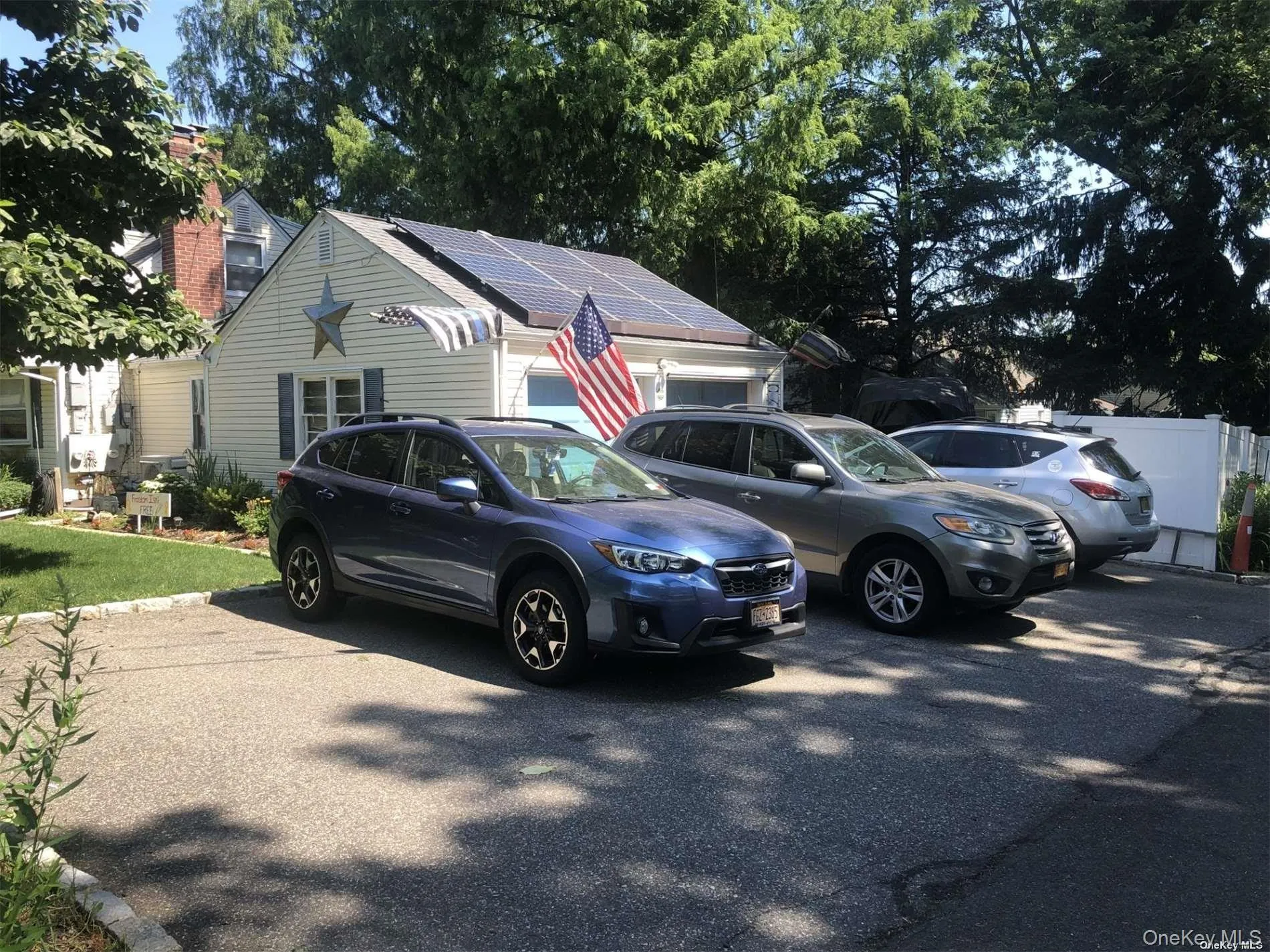 Driveway parking Driveway parking
