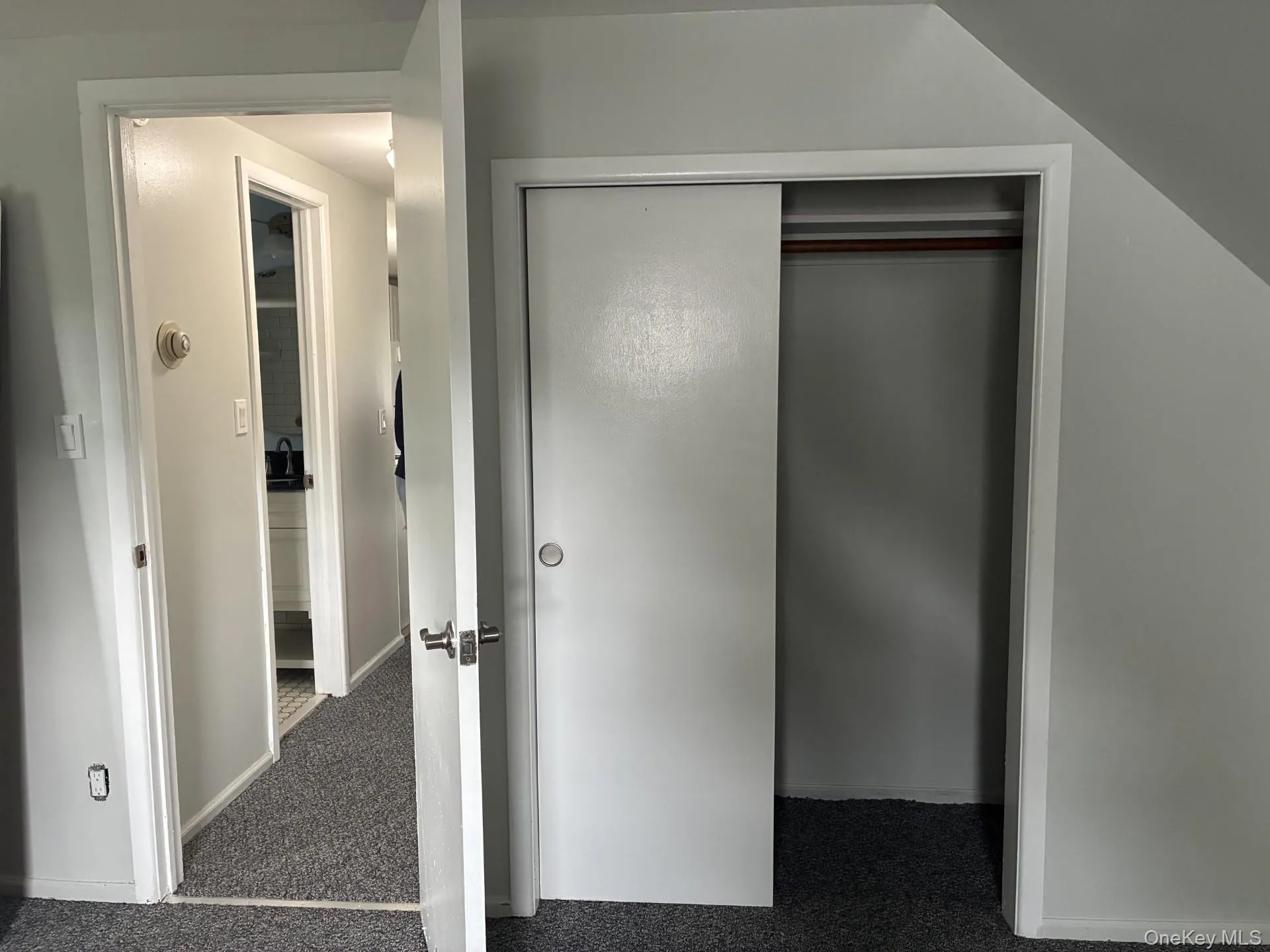 238 Laurel Road, Huntington, NY, 1 Bedroom Bedrooms, 2 Rooms Rooms,1 BathroomBathrooms,Residential Lease,For Rent,Laurel,0,1041564 238 Laurel Road, Huntington, NY, 1 Bedroom Bedrooms, 2 Rooms Rooms,1 BathroomBathrooms,Residential Lease,For Rent,Laurel,0,1041564