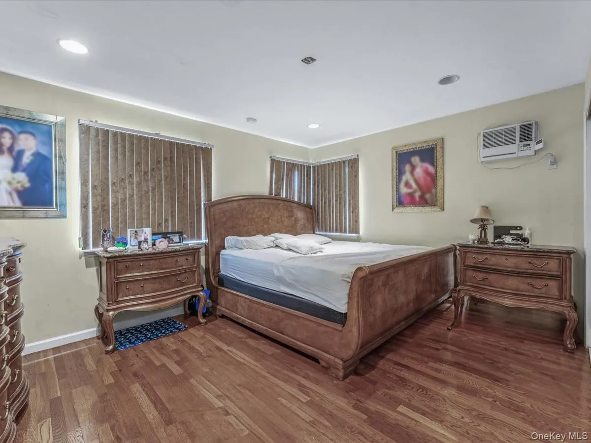 1 Debora Drive, Oyster Bay, NY, 4 Bedrooms Bedrooms, 8 Rooms Rooms,2 BathroomsBathrooms,Residential,For Rent,Debora,0,1041569 1 Debora Drive, Oyster Bay, NY, 4 Bedrooms Bedrooms, 8 Rooms Rooms,2 BathroomsBathrooms,Residential,For Rent,Debora,0,1041569