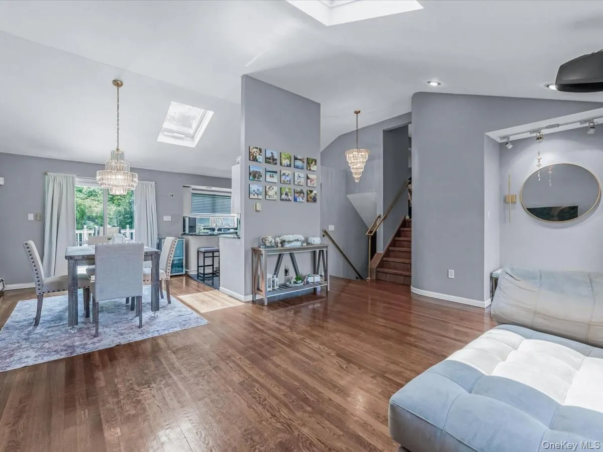1 Debora Drive, Oyster Bay, NY, 4 Bedrooms Bedrooms, 8 Rooms Rooms,2 BathroomsBathrooms,Residential,For Rent,Debora,0,1041569 1 Debora Drive, Oyster Bay, NY, 4 Bedrooms Bedrooms, 8 Rooms Rooms,2 BathroomsBathrooms,Residential,For Rent,Debora,0,1041569