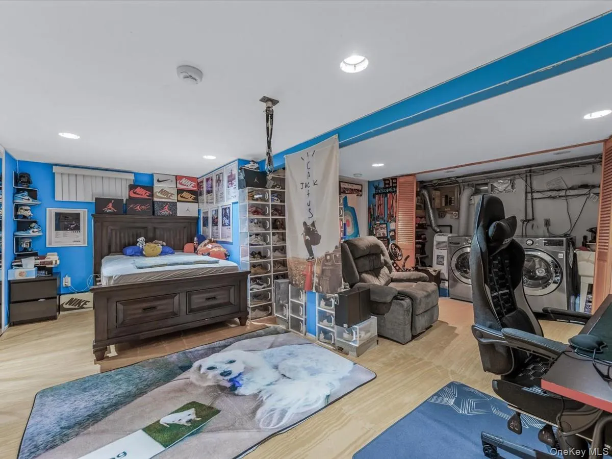 1 Debora Drive, Oyster Bay, NY, 4 Bedrooms Bedrooms, 8 Rooms Rooms,2 BathroomsBathrooms,Residential,For Rent,Debora,0,1041569 1 Debora Drive, Oyster Bay, NY, 4 Bedrooms Bedrooms, 8 Rooms Rooms,2 BathroomsBathrooms,Residential,For Rent,Debora,0,1041569