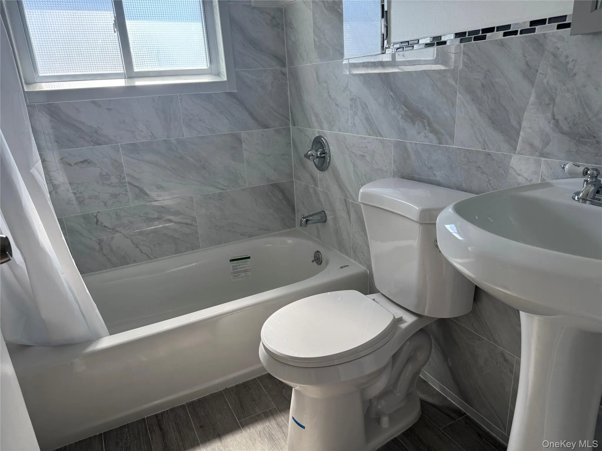 27 Gleaner Lane, Hempstead, NY, 4 Bedroom Bedrooms, 7 Room Rooms,2 BathroomBathrooms,Residential Lease,For Rent,Gleaner,0,1041570 27 Gleaner Lane, Hempstead, NY, 4 Bedroom Bedrooms, 7 Room Rooms,2 BathroomBathrooms,Residential Lease,For Rent,Gleaner,0,1041570