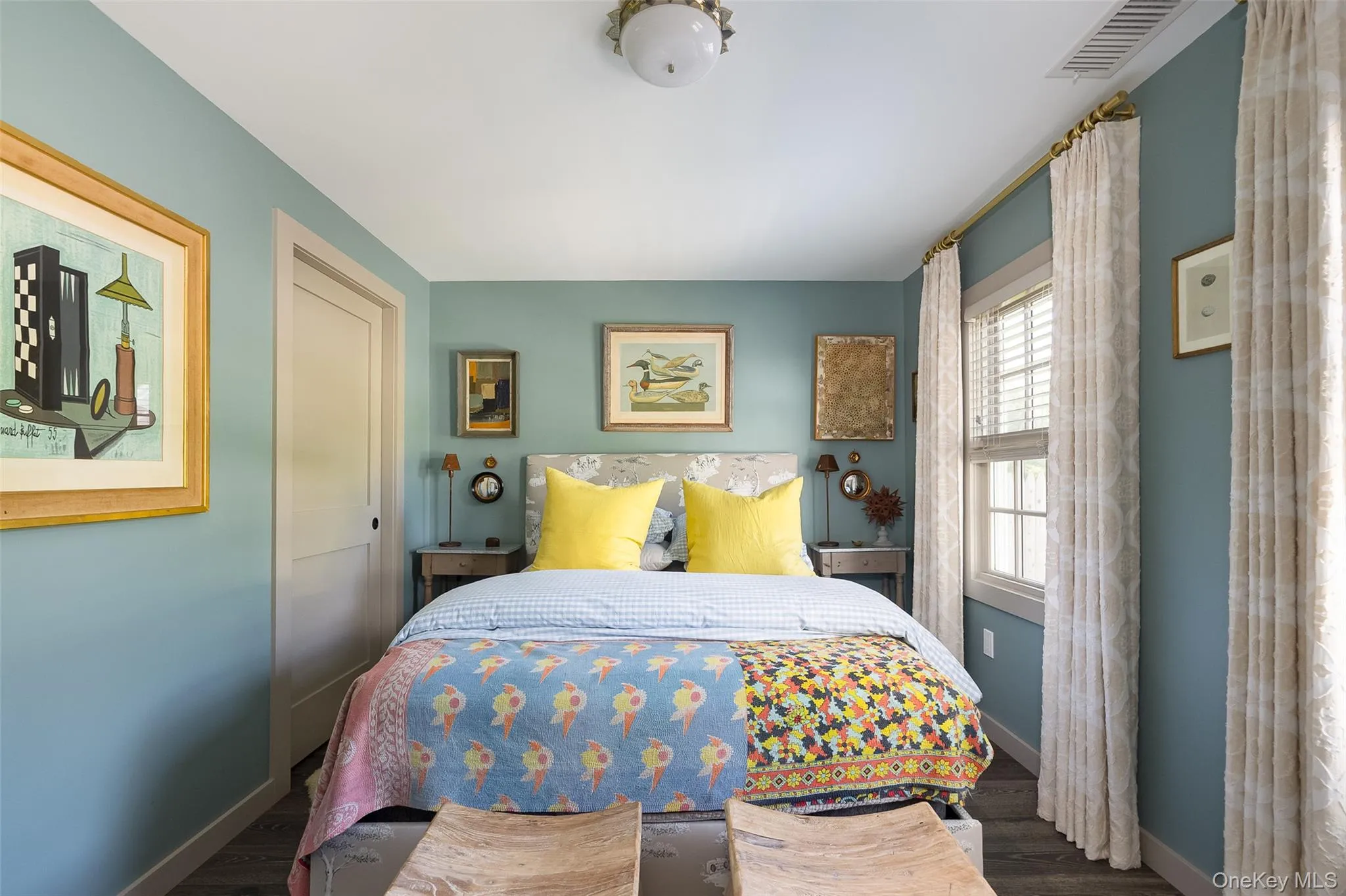 Primary bedroom. Primary bedroom.
