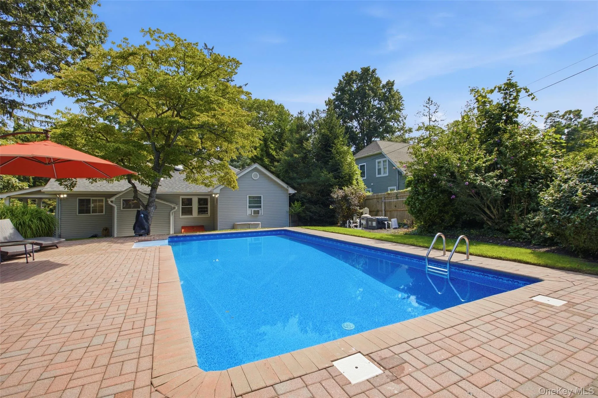 36 Kew Drive, Brookhaven, NY, 4 Bedrooms Bedrooms, 7 Rooms Rooms,2 BathroomsBathrooms,Residential,For Rent,Kew,0,1041574 36 Kew Drive, Brookhaven, NY, 4 Bedrooms Bedrooms, 7 Rooms Rooms,2 BathroomsBathrooms,Residential,For Rent,Kew,0,1041574