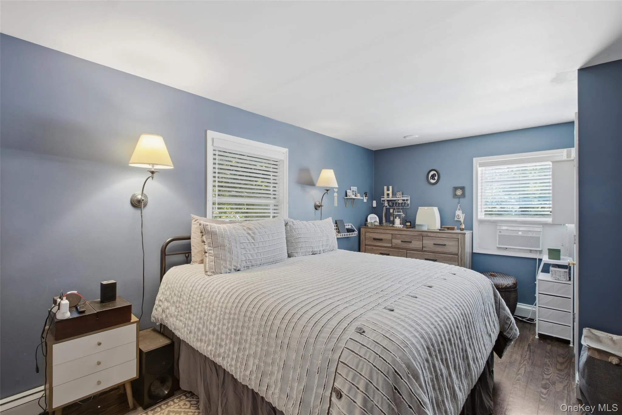 36 Kew Drive, Brookhaven, NY, 4 Bedrooms Bedrooms, 7 Rooms Rooms,2 BathroomsBathrooms,Residential,For Rent,Kew,0,1041574 36 Kew Drive, Brookhaven, NY, 4 Bedrooms Bedrooms, 7 Rooms Rooms,2 BathroomsBathrooms,Residential,For Rent,Kew,0,1041574