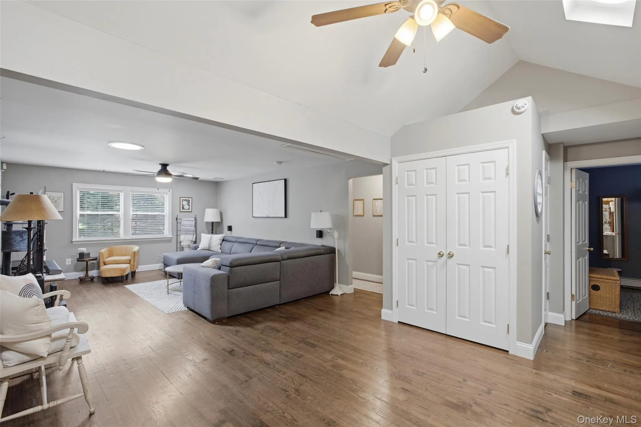 36 Kew Drive, Brookhaven, NY, 4 Bedrooms Bedrooms, 7 Rooms Rooms,2 BathroomsBathrooms,Residential,For Rent,Kew,0,1041574 36 Kew Drive, Brookhaven, NY, 4 Bedrooms Bedrooms, 7 Rooms Rooms,2 BathroomsBathrooms,Residential,For Rent,Kew,0,1041574