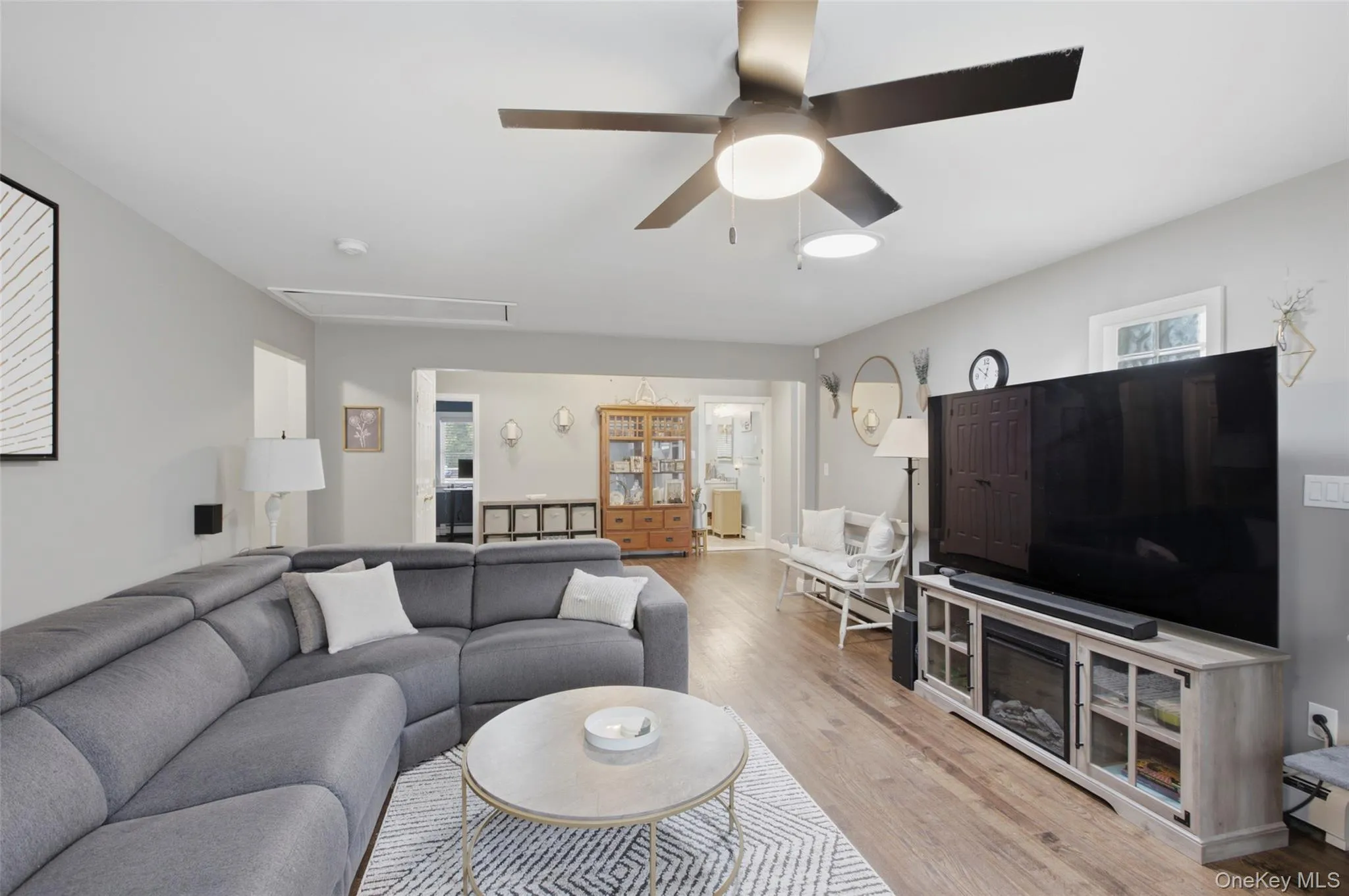 36 Kew Drive, Brookhaven, NY, 4 Bedrooms Bedrooms, 7 Rooms Rooms,2 BathroomsBathrooms,Residential,For Rent,Kew,0,1041574 36 Kew Drive, Brookhaven, NY, 4 Bedrooms Bedrooms, 7 Rooms Rooms,2 BathroomsBathrooms,Residential,For Rent,Kew,0,1041574