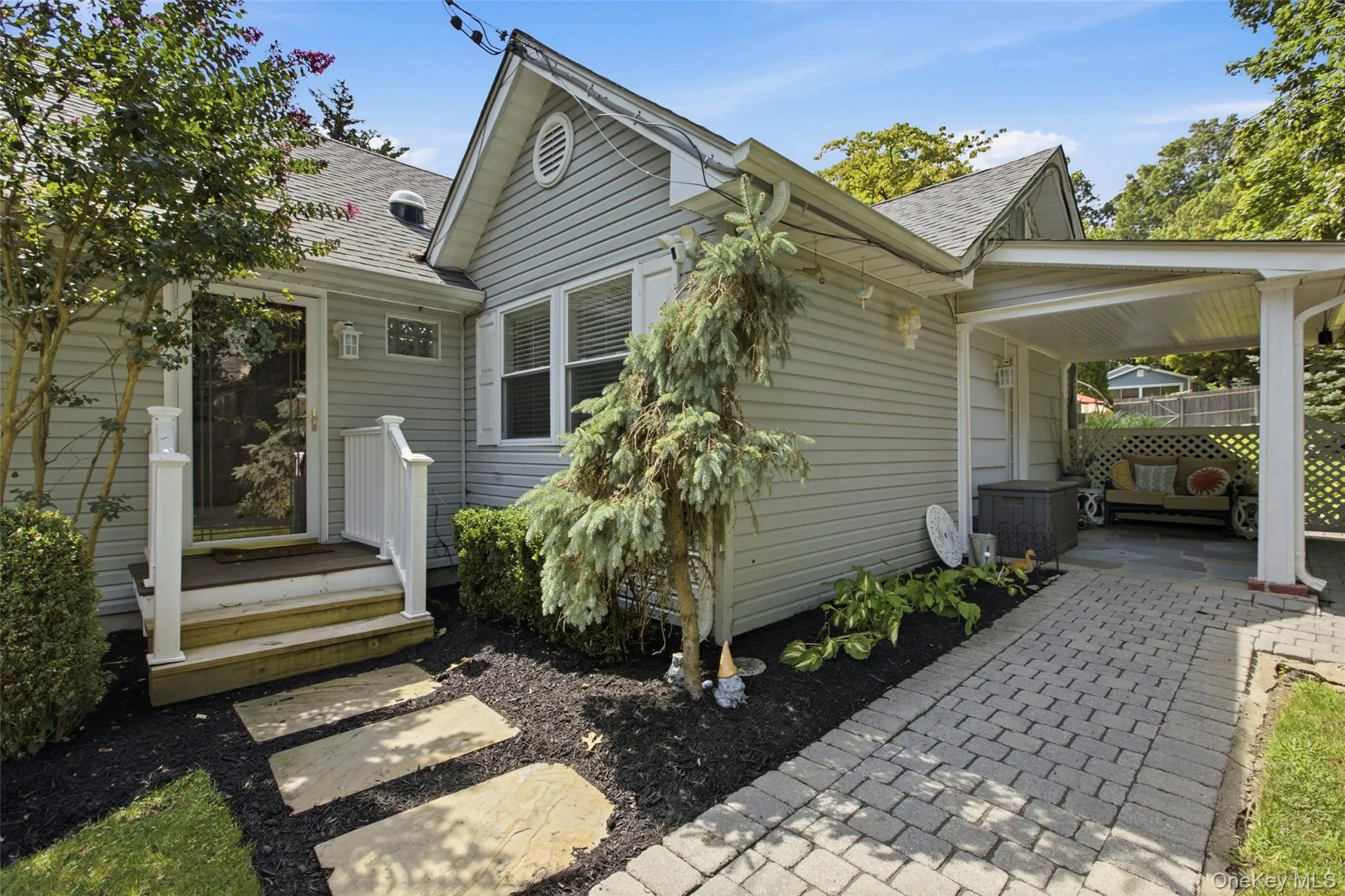36 Kew Drive, Brookhaven, NY, 4 Bedrooms Bedrooms, 7 Rooms Rooms,2 BathroomsBathrooms,Residential,For Rent,Kew,0,1041574 36 Kew Drive, Brookhaven, NY, 4 Bedrooms Bedrooms, 7 Rooms Rooms,2 BathroomsBathrooms,Residential,For Rent,Kew,0,1041574
