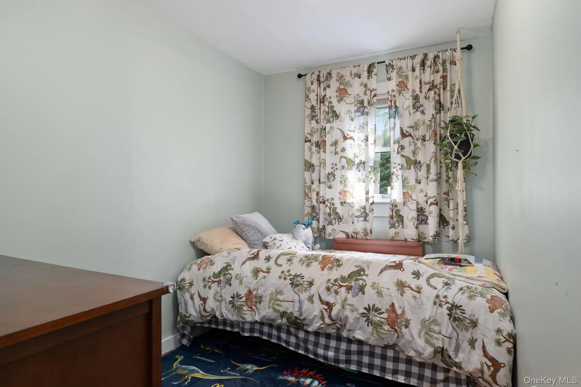 12 Ingersoll Street, Huntington, NY, 3 Bedrooms Bedrooms, 9 Rooms Rooms,1 BathroomBathrooms,Residential Lease,For Rent,Ingersoll,0,1041575 12 Ingersoll Street, Huntington, NY, 3 Bedrooms Bedrooms, 9 Rooms Rooms,1 BathroomBathrooms,Residential Lease,For Rent,Ingersoll,0,1041575