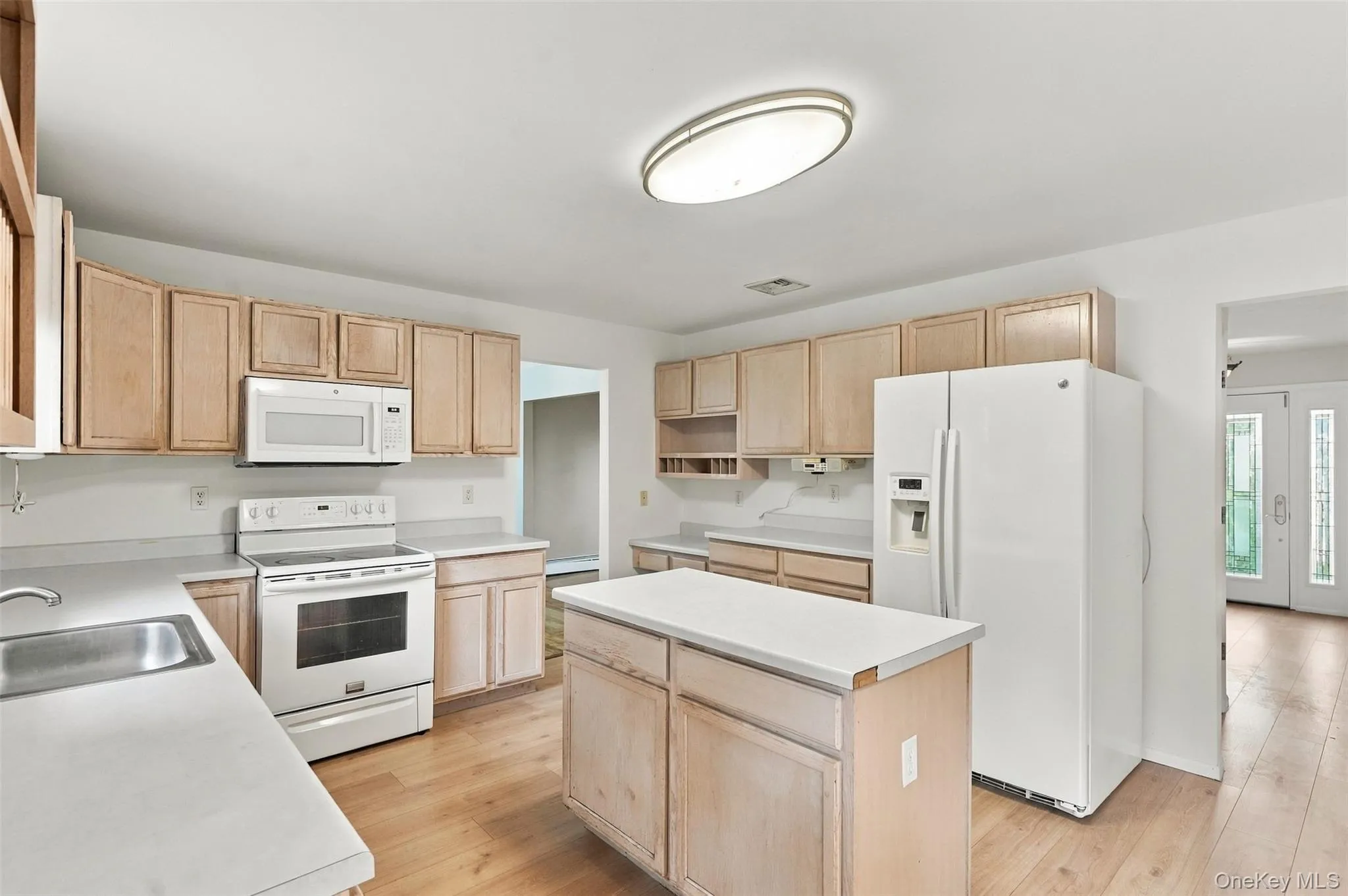 16 Cambridge Circle, Monroe, NY, 4 Bedrooms Bedrooms, 10 Rooms Rooms,2 BathroomsBathrooms,Residential,For Rent,Cambridge,0,1041577 16 Cambridge Circle, Monroe, NY, 4 Bedrooms Bedrooms, 10 Rooms Rooms,2 BathroomsBathrooms,Residential,For Rent,Cambridge,0,1041577