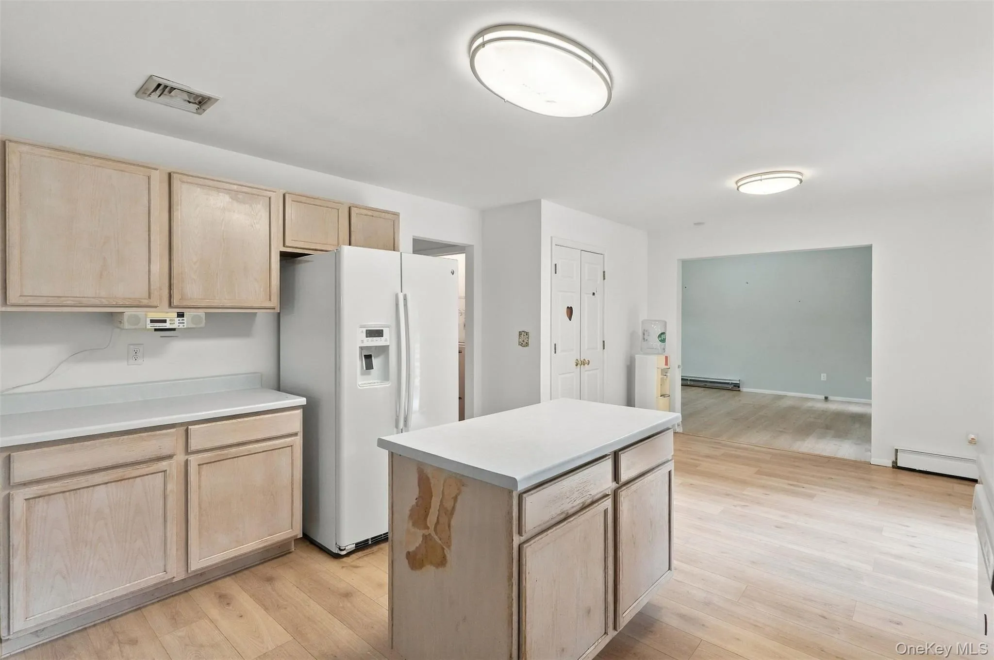 16 Cambridge Circle, Monroe, NY, 4 Bedrooms Bedrooms, 10 Rooms Rooms,2 BathroomsBathrooms,Residential,For Rent,Cambridge,0,1041577 16 Cambridge Circle, Monroe, NY, 4 Bedrooms Bedrooms, 10 Rooms Rooms,2 BathroomsBathrooms,Residential,For Rent,Cambridge,0,1041577