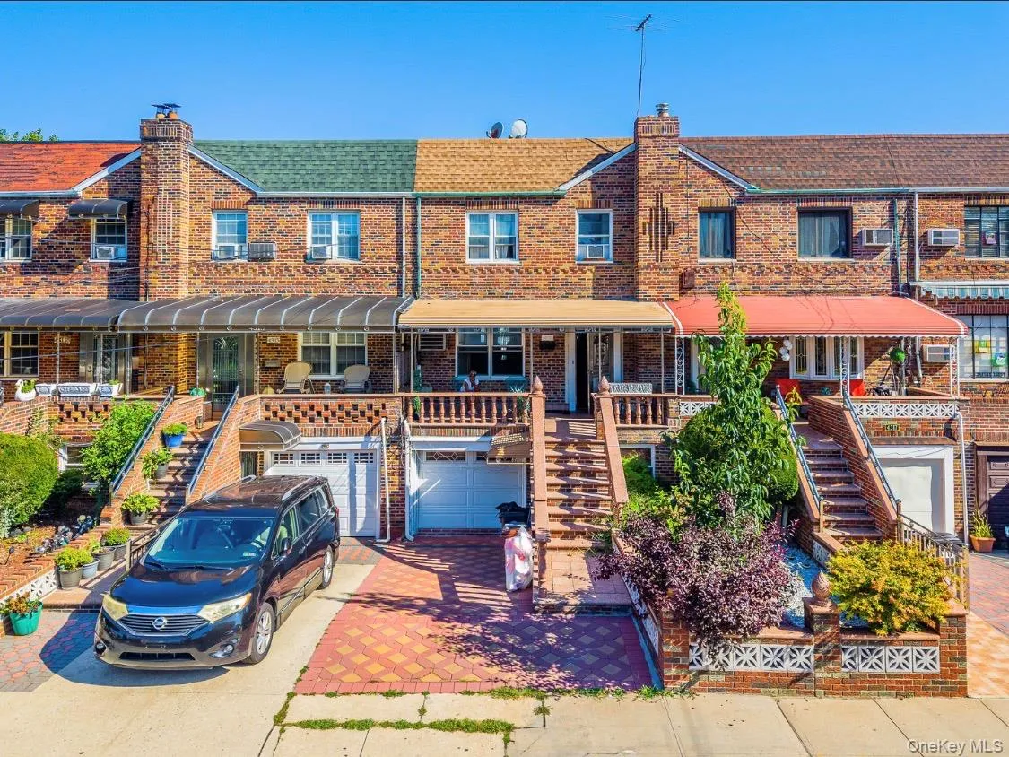 4315 Avenue J, New York, NY, 4 Bedrooms Bedrooms, 9 Rooms Rooms,3 BathroomsBathrooms,Residential,For Rent,Avenue J,0,1041581 4315 Avenue J, New York, NY, 4 Bedrooms Bedrooms, 9 Rooms Rooms,3 BathroomsBathrooms,Residential,For Rent,Avenue J,0,1041581